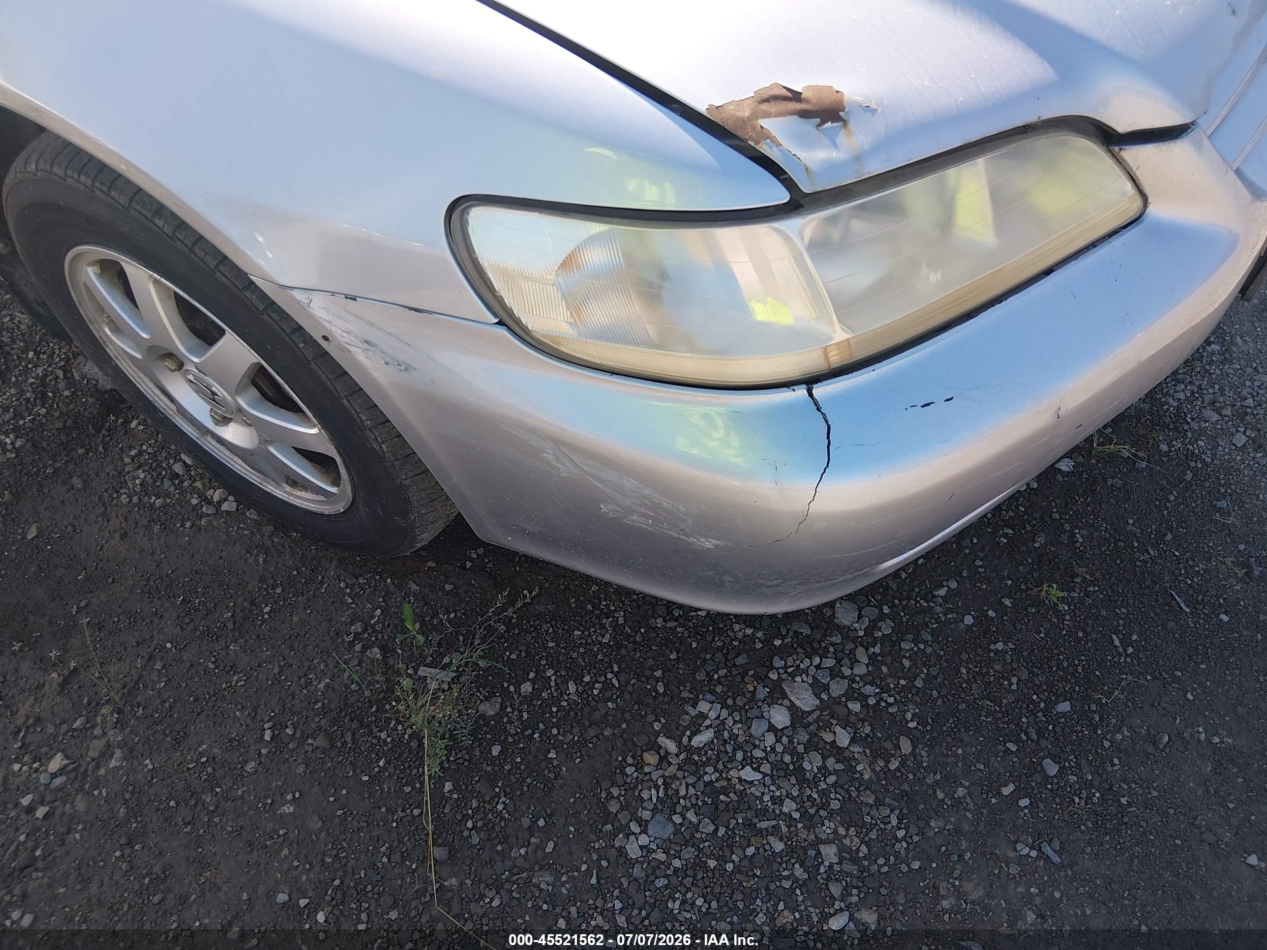 2002 Honda Accord 2.3 Se Silver vin: 1HGCG56712A080658