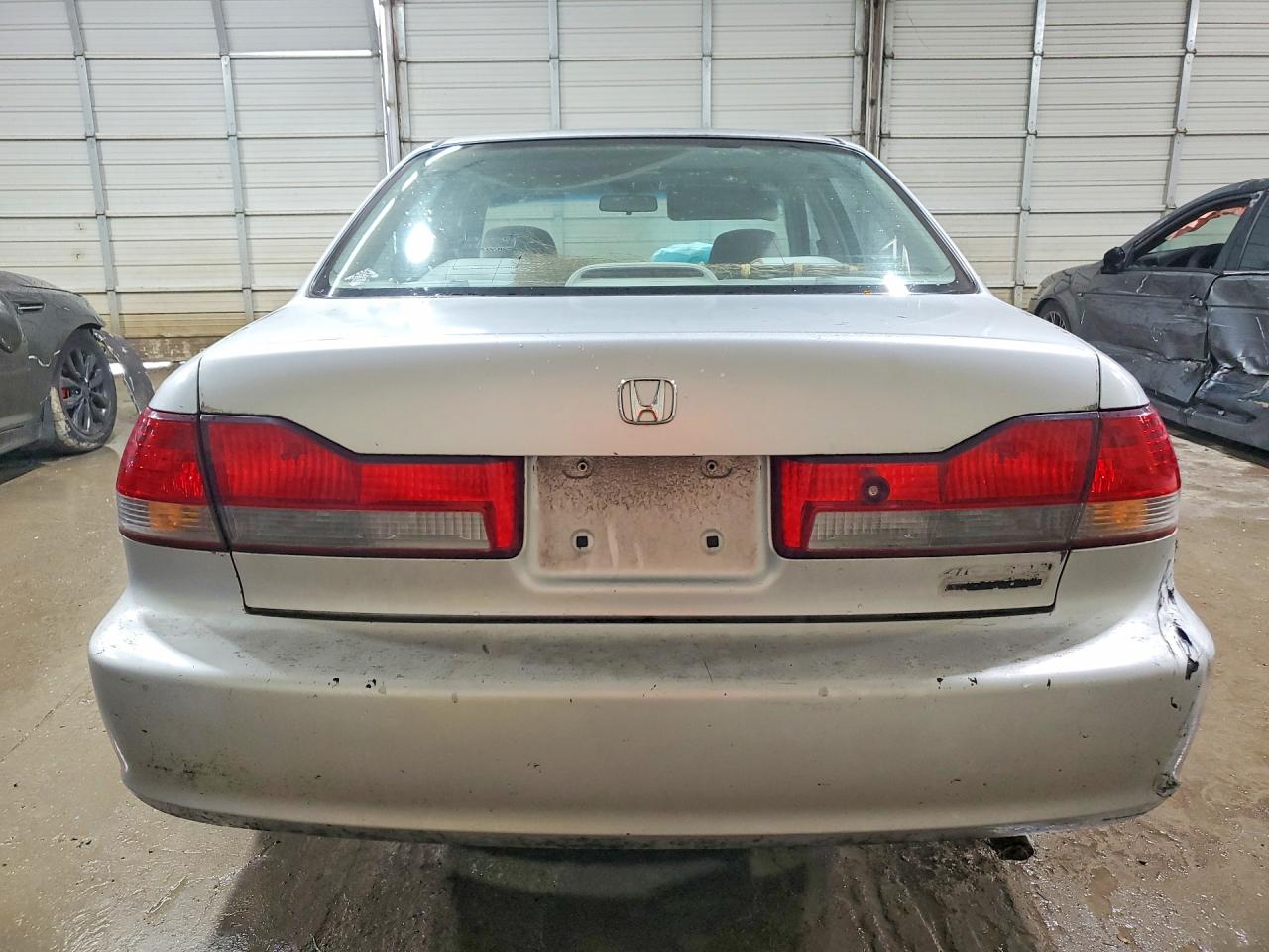 2002 Honda Accord Se Silver vin: 1HGCG56712A138137