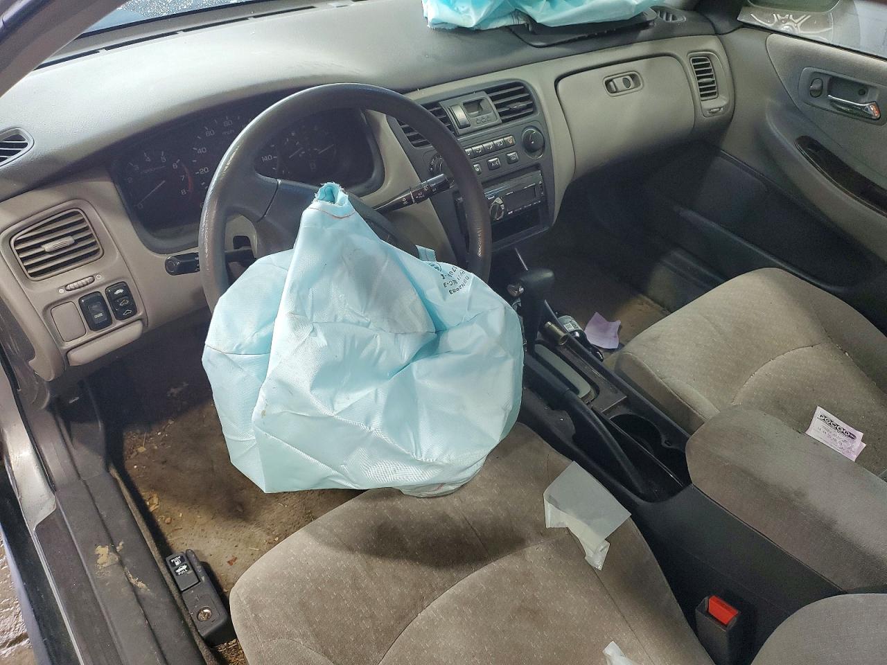 2002 Honda Accord Se Silver vin: 1HGCG56712A138137