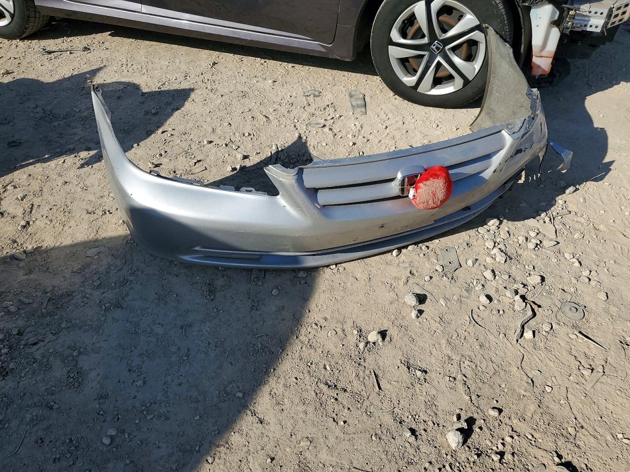 2002 Honda Accord Se Silver vin: 1HGCG56722A009453