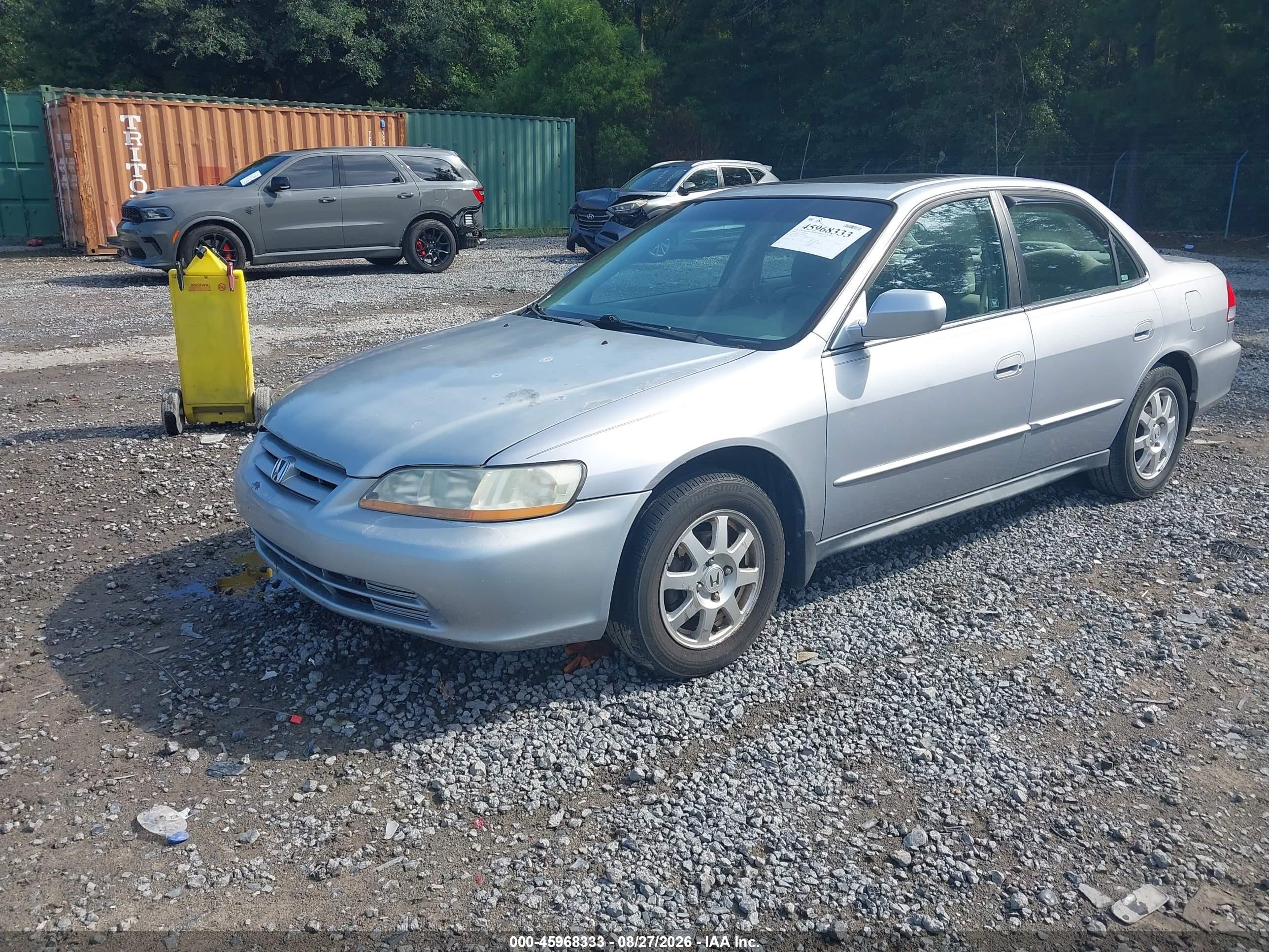 2002 Honda Accord 2.3 Se Silver vin: 1HGCG56722A024065
