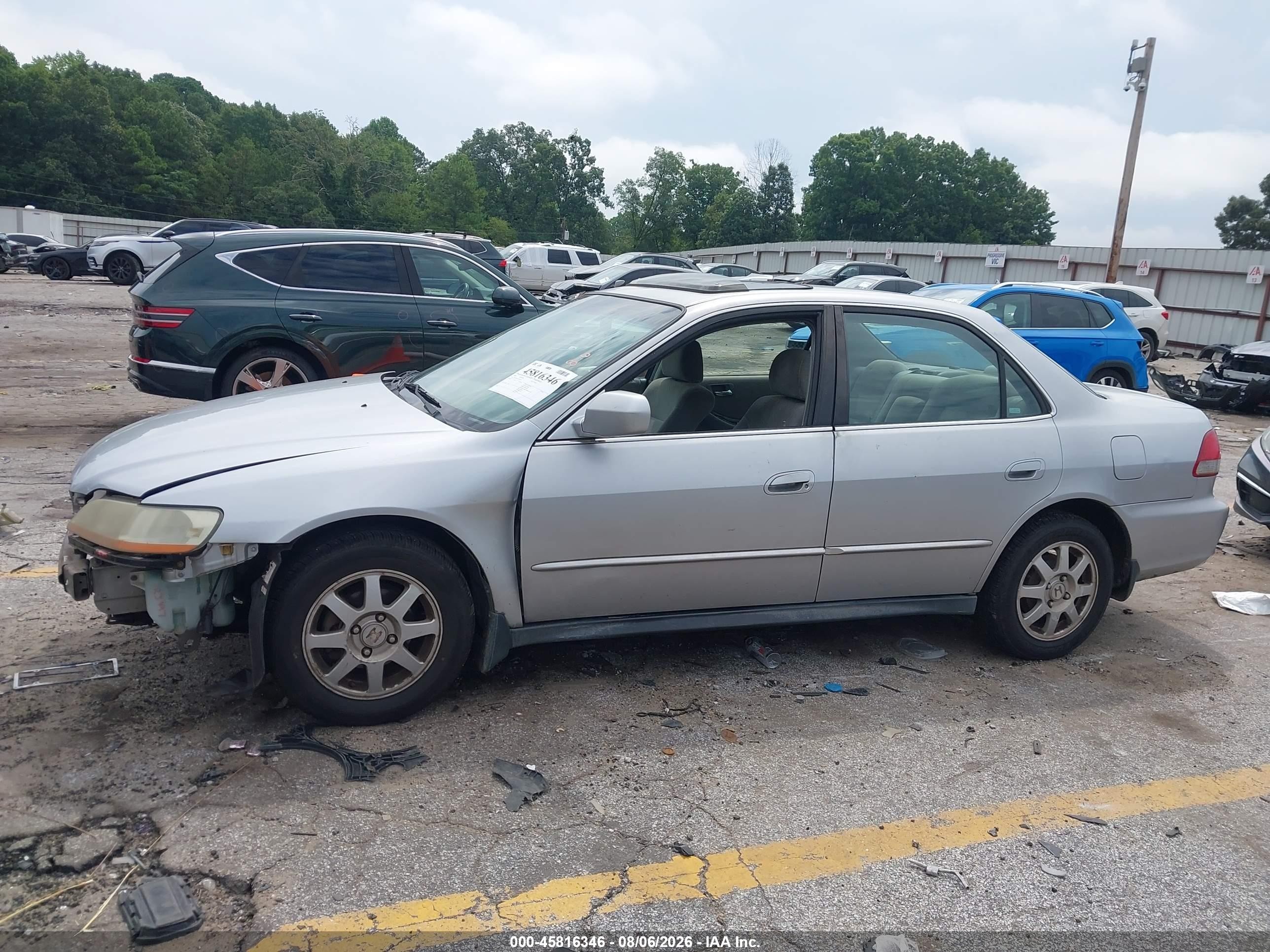 2002 Honda Accord 2.3 Se Silver vin: 1HGCG56732A093752