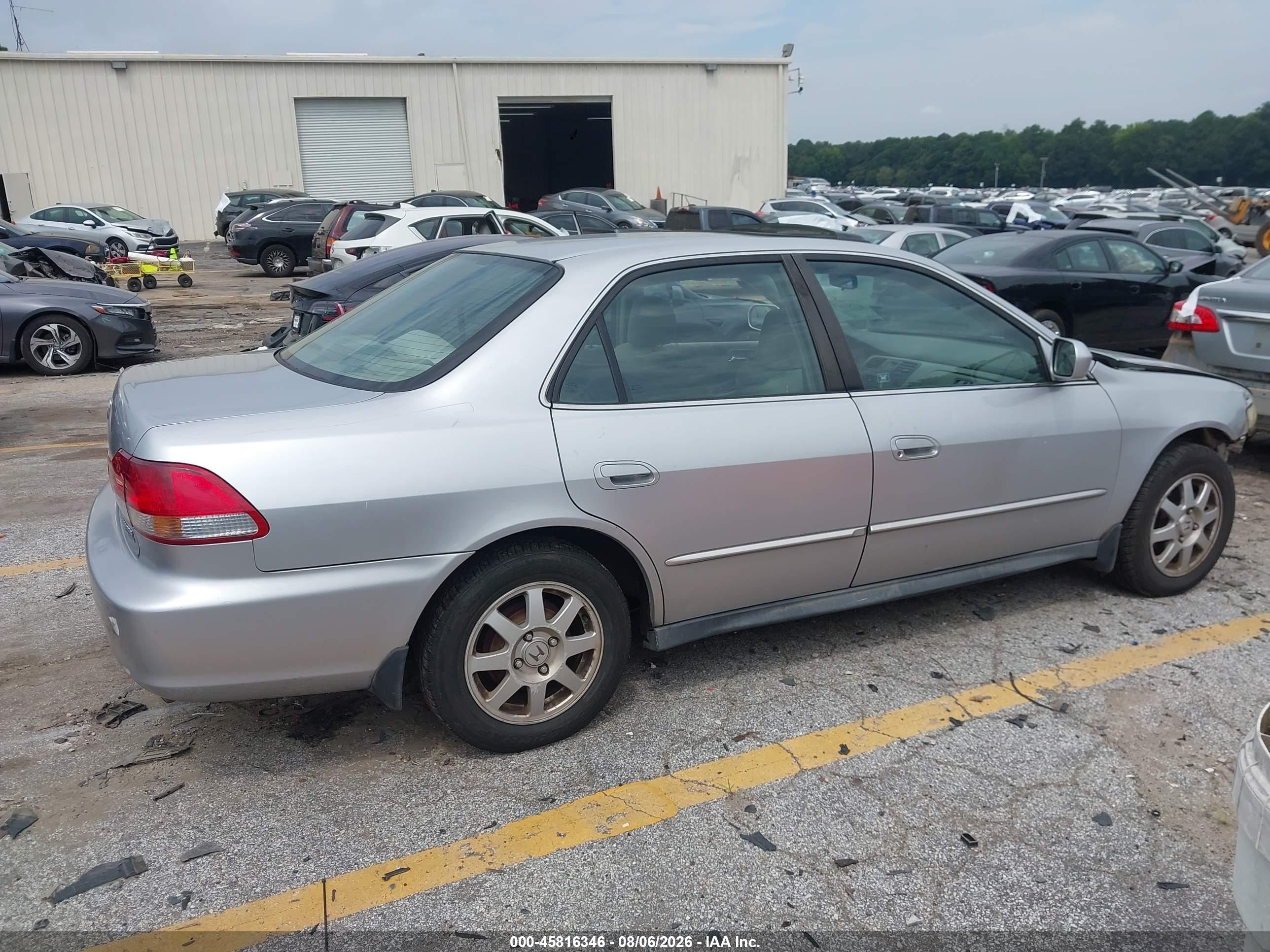 2002 Honda Accord 2.3 Se Silver vin: 1HGCG56732A093752