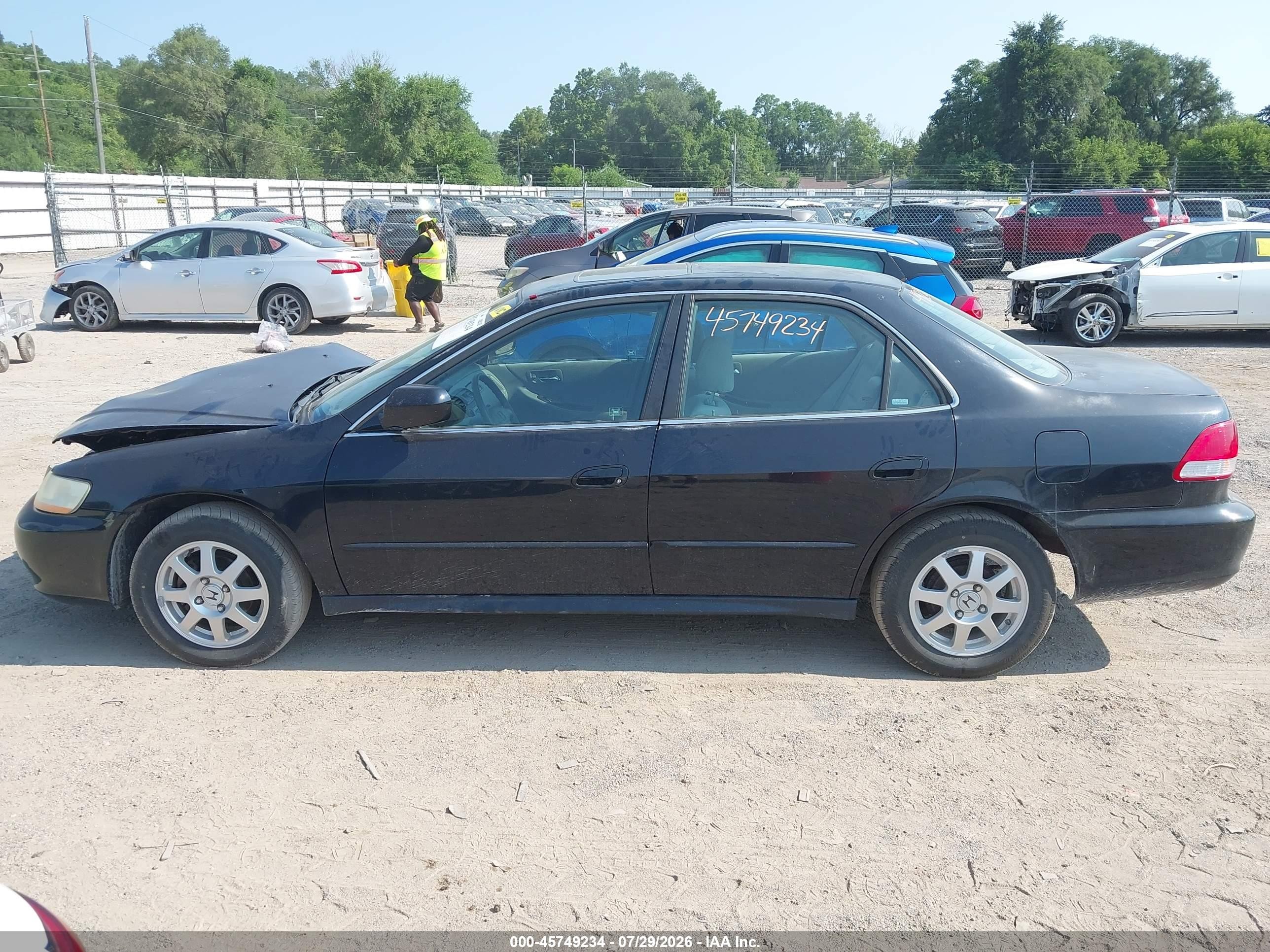 2002 Honda Accord 2.3 Se Black vin: 1HGCG56732A168885