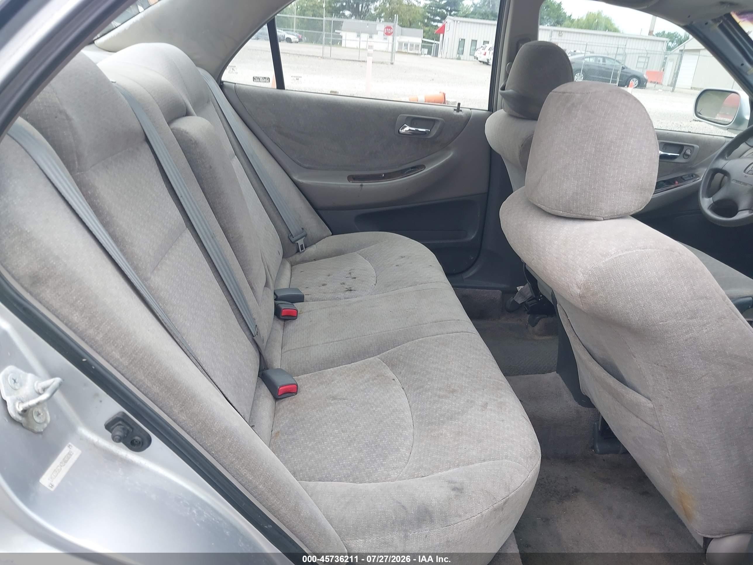 2002 Honda Accord 2.3 Se Silver vin: 1HGCG56742A000009