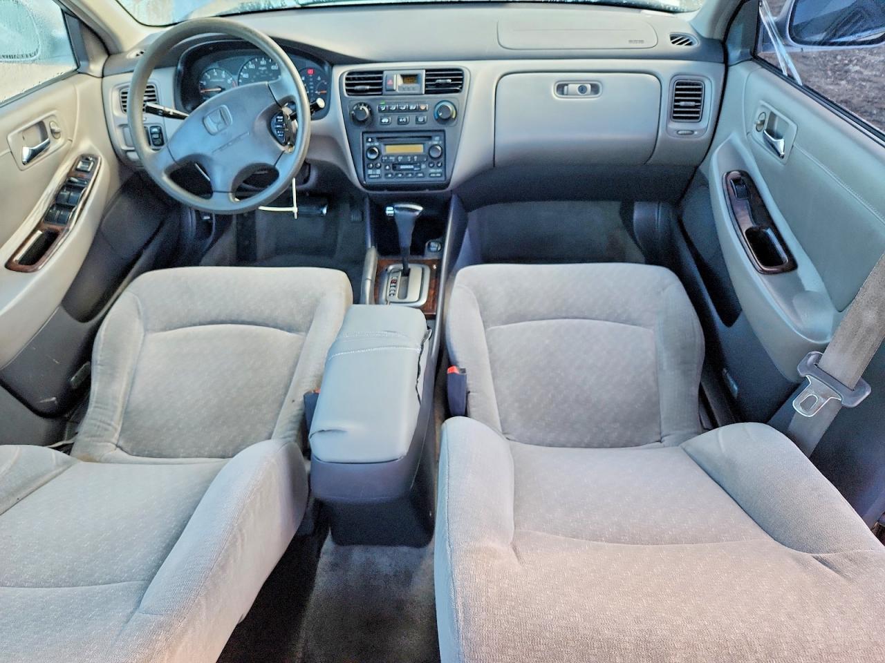 2002 Honda Accord Se Silver vin: 1HGCG56752A137041