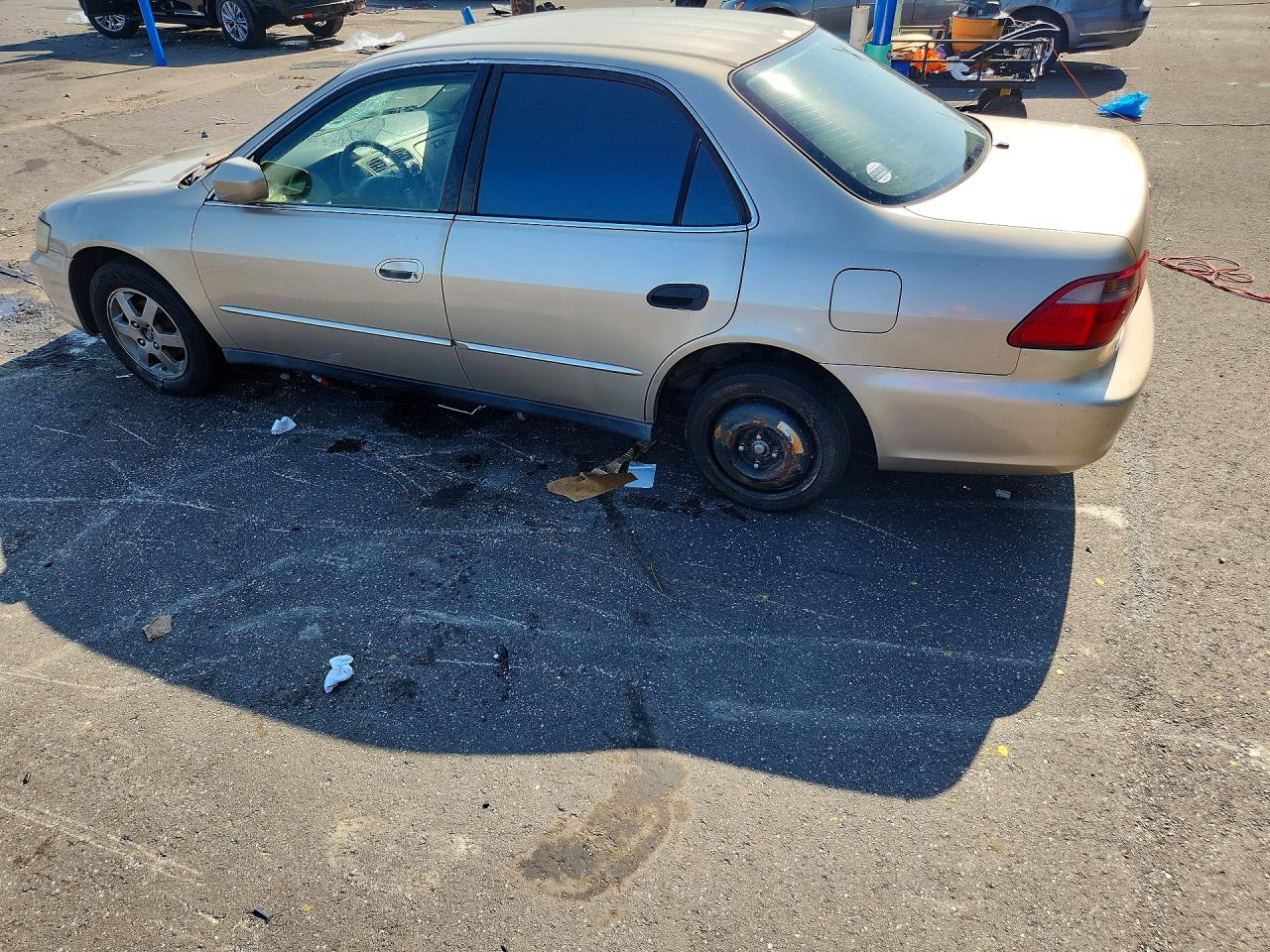 2000 Honda Accord Se Gold vin: 1HGCG5675YA050099