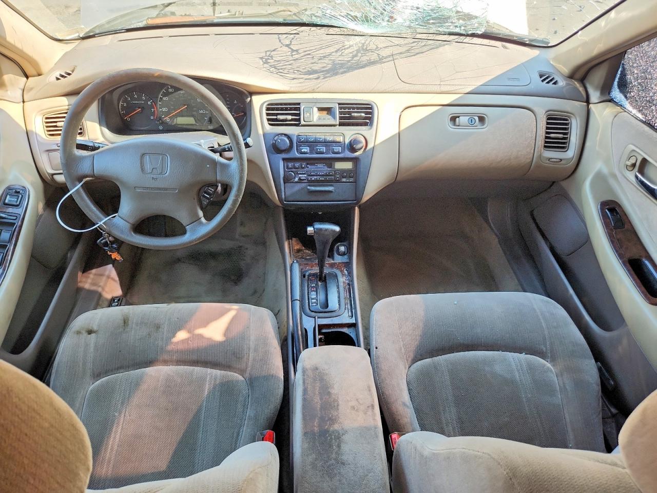 2000 Honda Accord Se Gold vin: 1HGCG5675YA050099