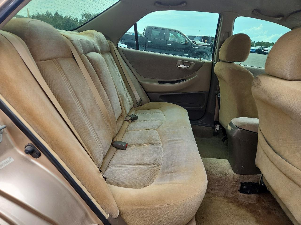 2000 Honda Accord Se Gold vin: 1HGCG5675YA103478