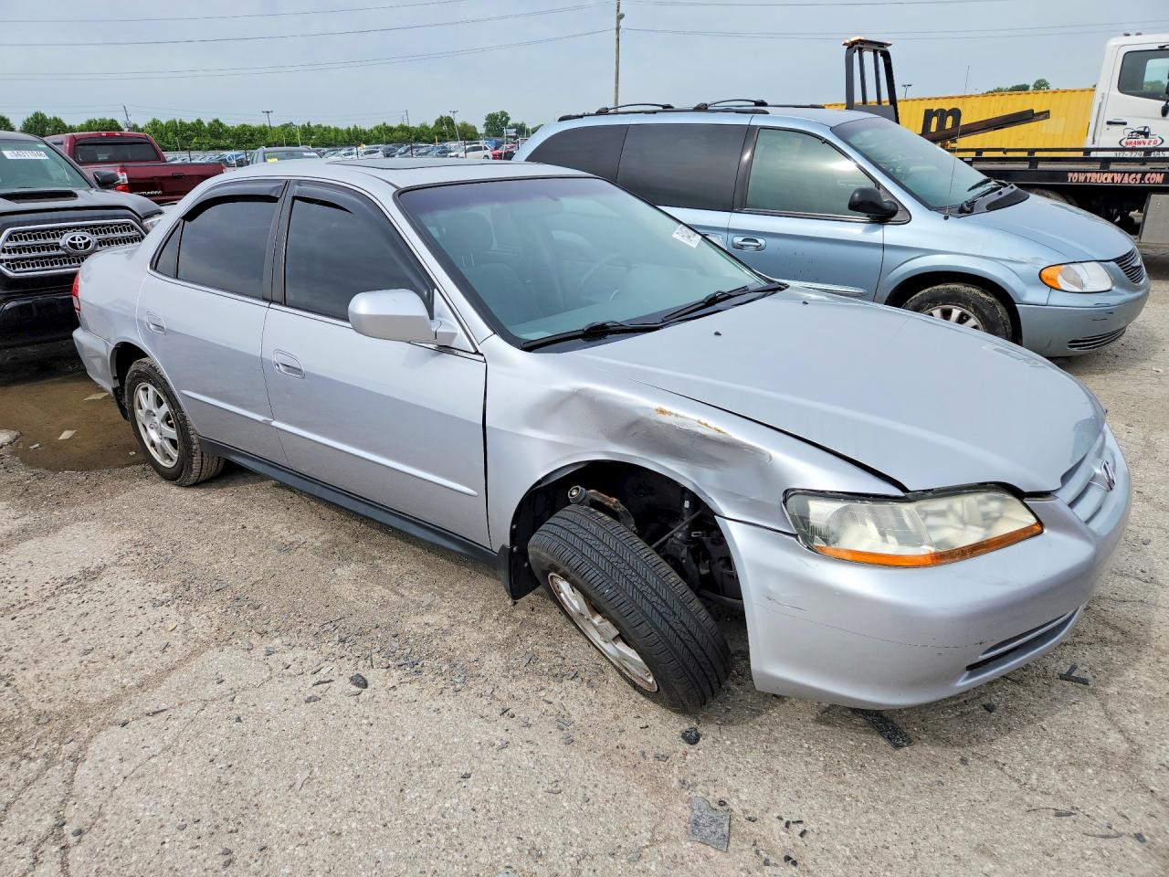 2002 Honda Accord Se Silver vin: 1HGCG56762A019256