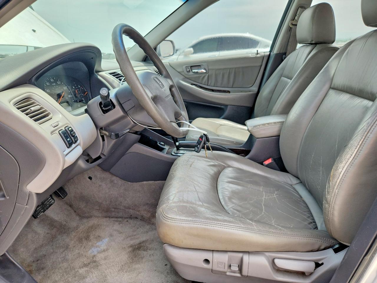 2002 Honda Accord Se Серебряный vin: 1HGCG56772A150602