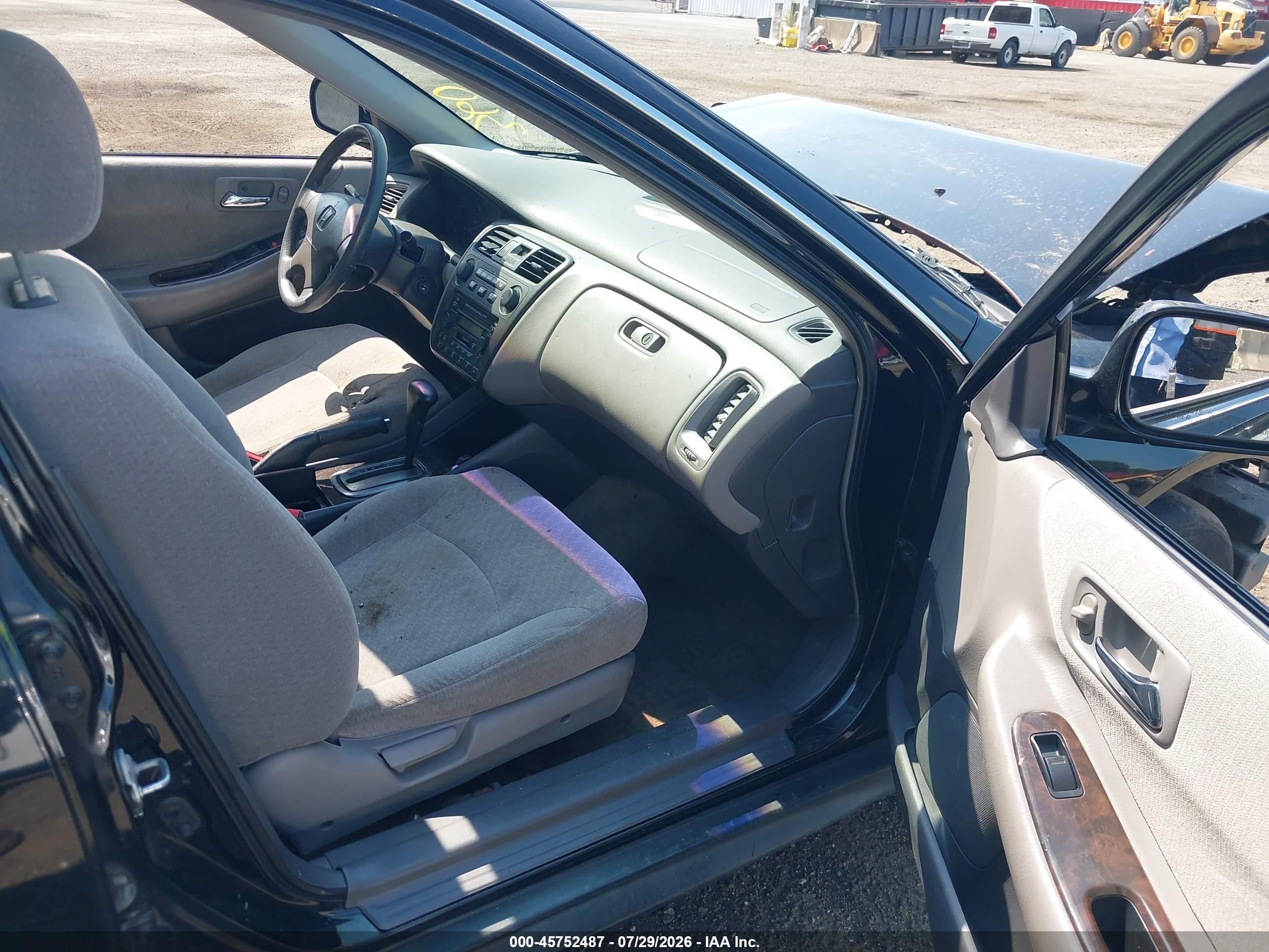 2002 Honda Accord 2.3 Se Black vin: 1HGCG56772A163074