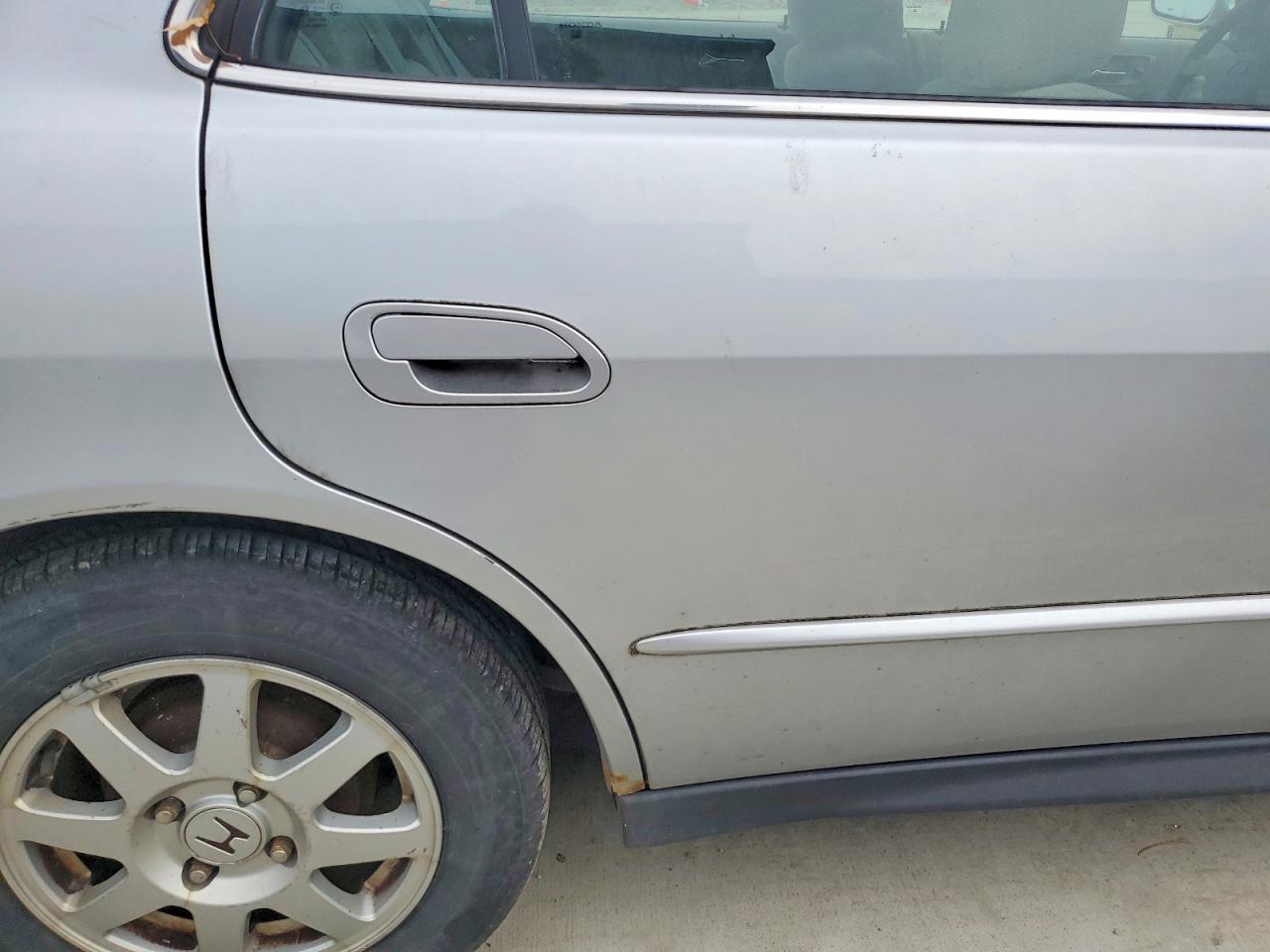 2002 Honda Accord Se Silver vin: 1HGCG56792A027335