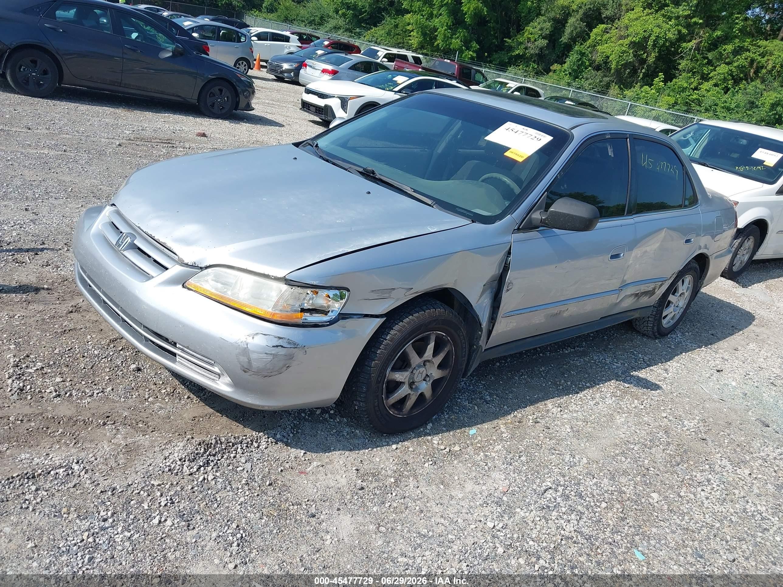 2002 Honda Accord 2.3 Se Silver vin: 1HGCG56792A102521