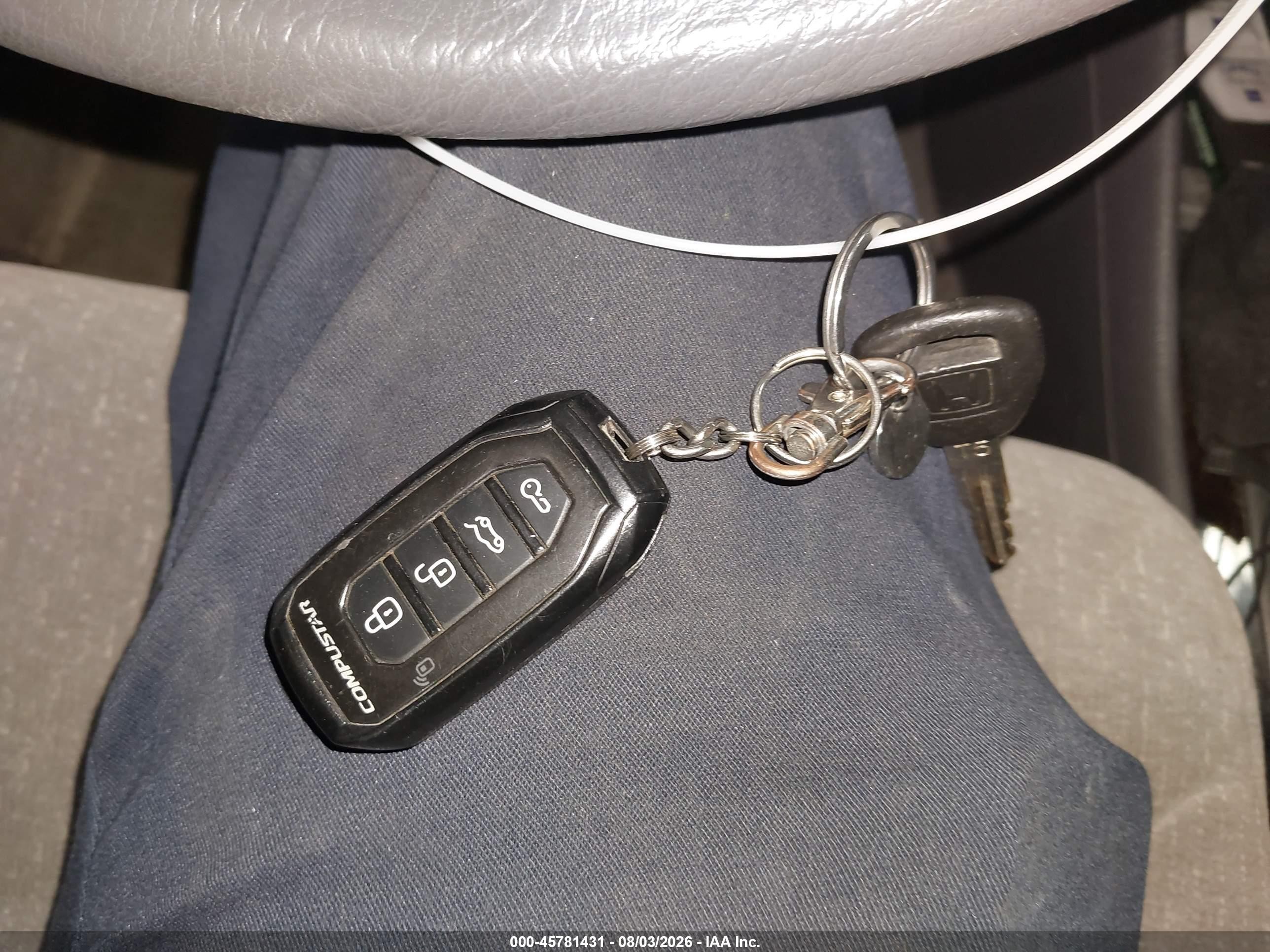 2002 Honda Accord 2.3 Se Silver vin: 1HGCG56792A172939