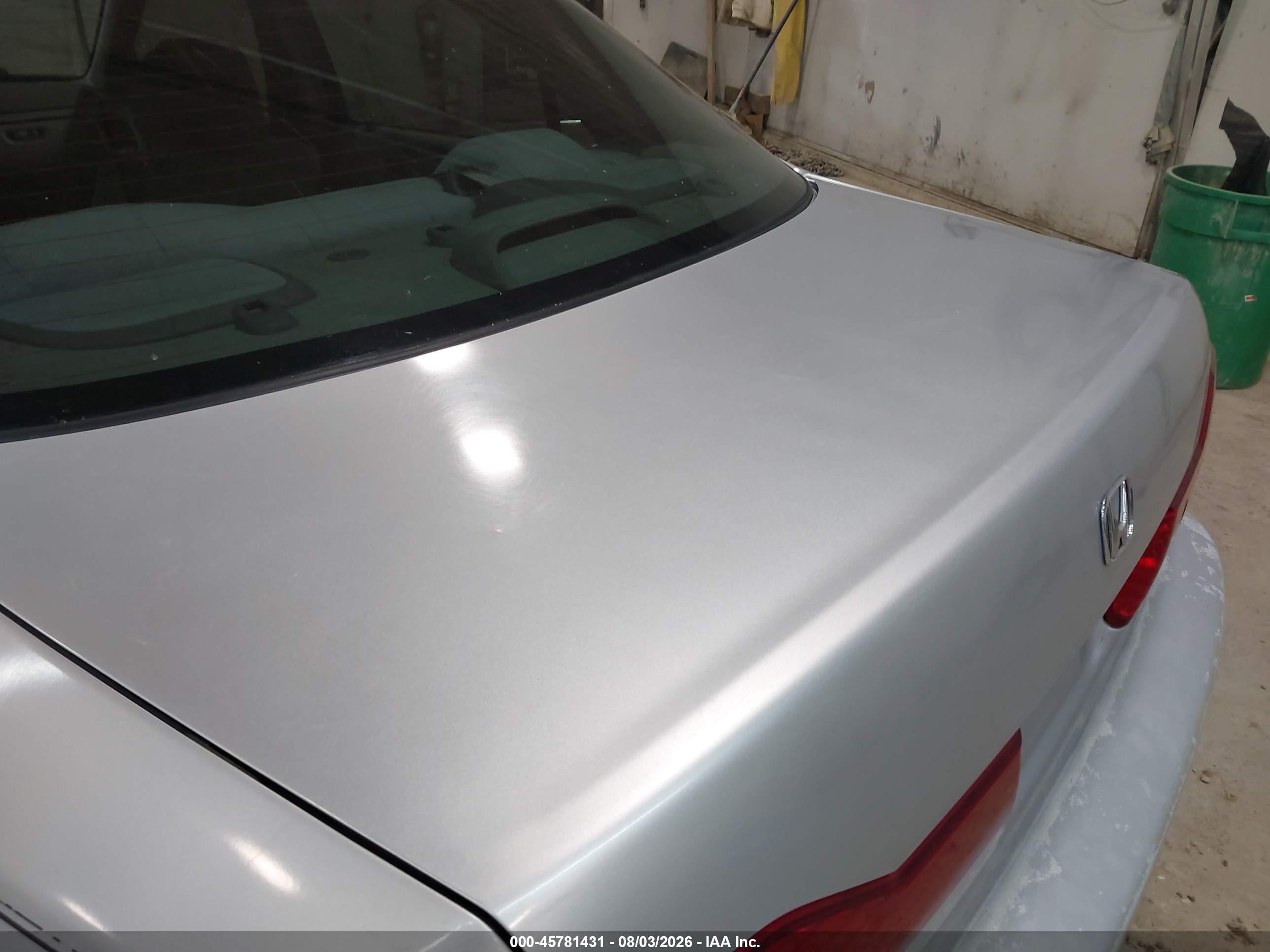 2002 Honda Accord 2.3 Se Silver vin: 1HGCG56792A172939