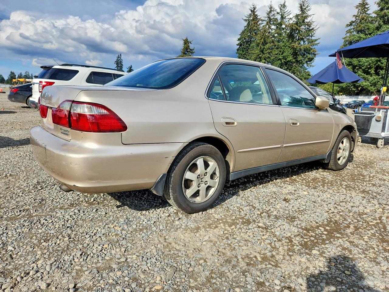 2000 Honda Accord Se Tan vin: 1HGCG5679YA080447