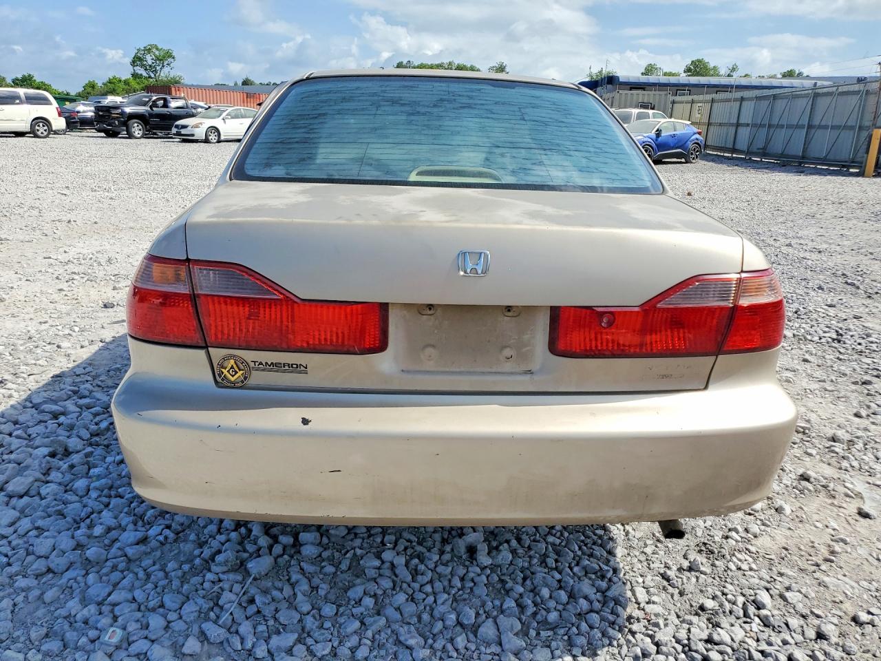 2000 Honda Accord Tan vin: 1HGCG567XYA073829