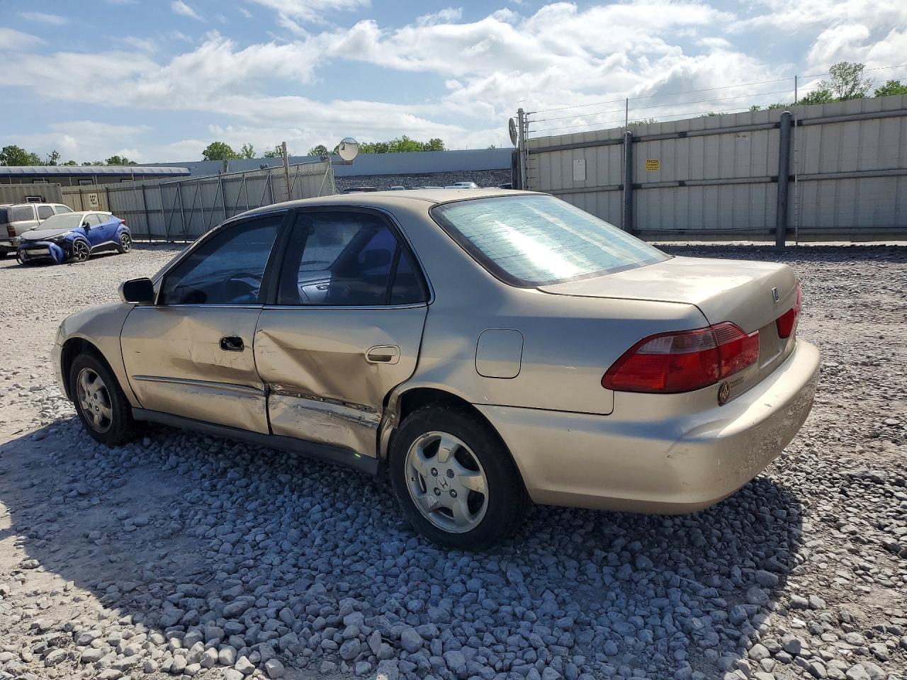 2000 Honda Accord Tan vin: 1HGCG567XYA073829