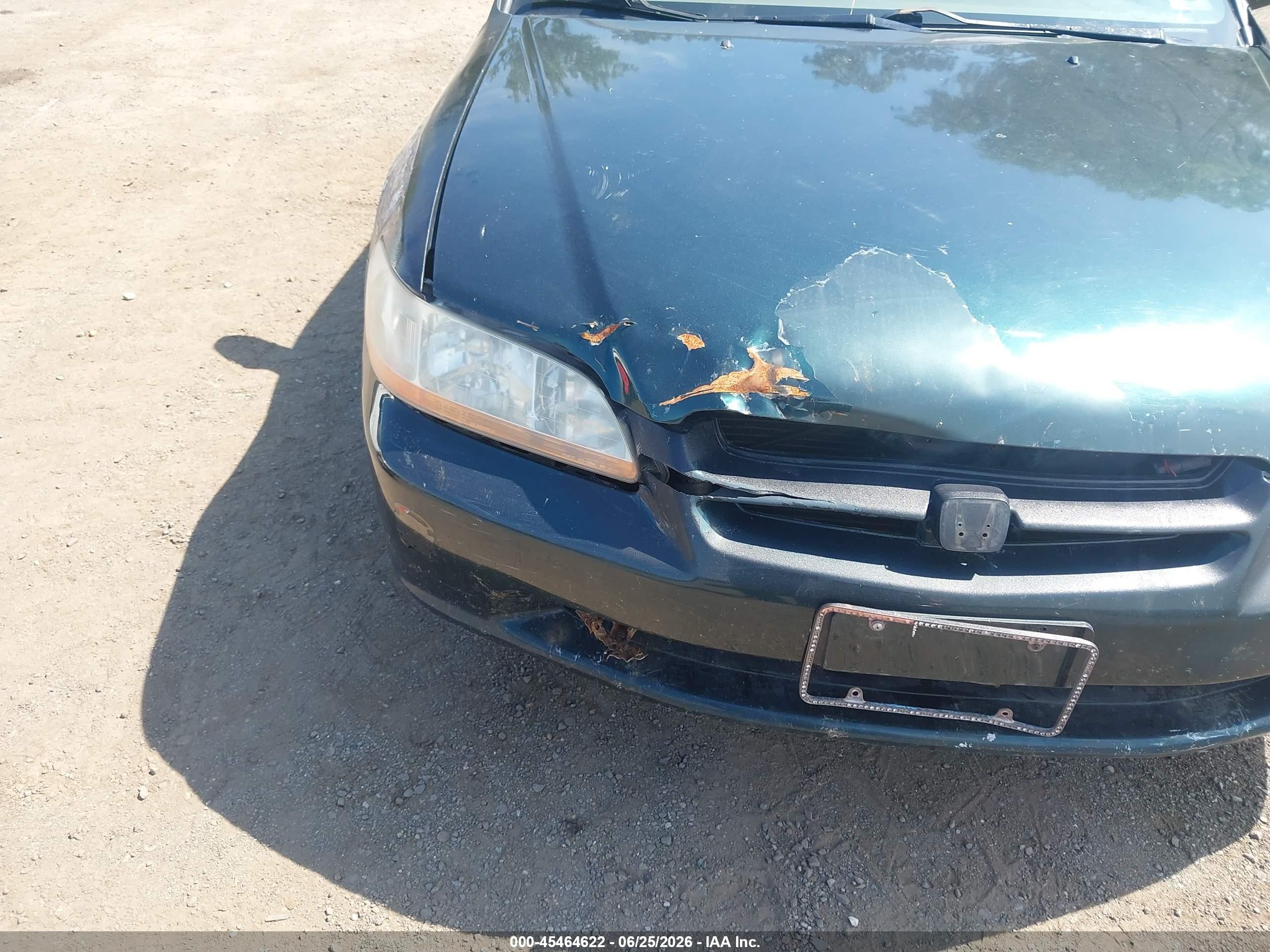2000 Honda Accord 2.3 Lx Зеленый vin: 1HGCG6551YA111633