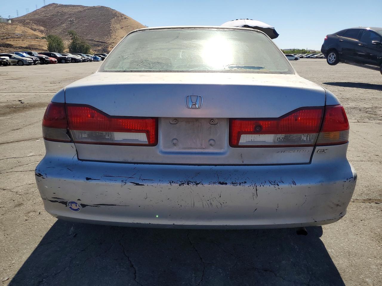 2001 Honda Accord Ex Silver vin: 1HGCG65811A081274