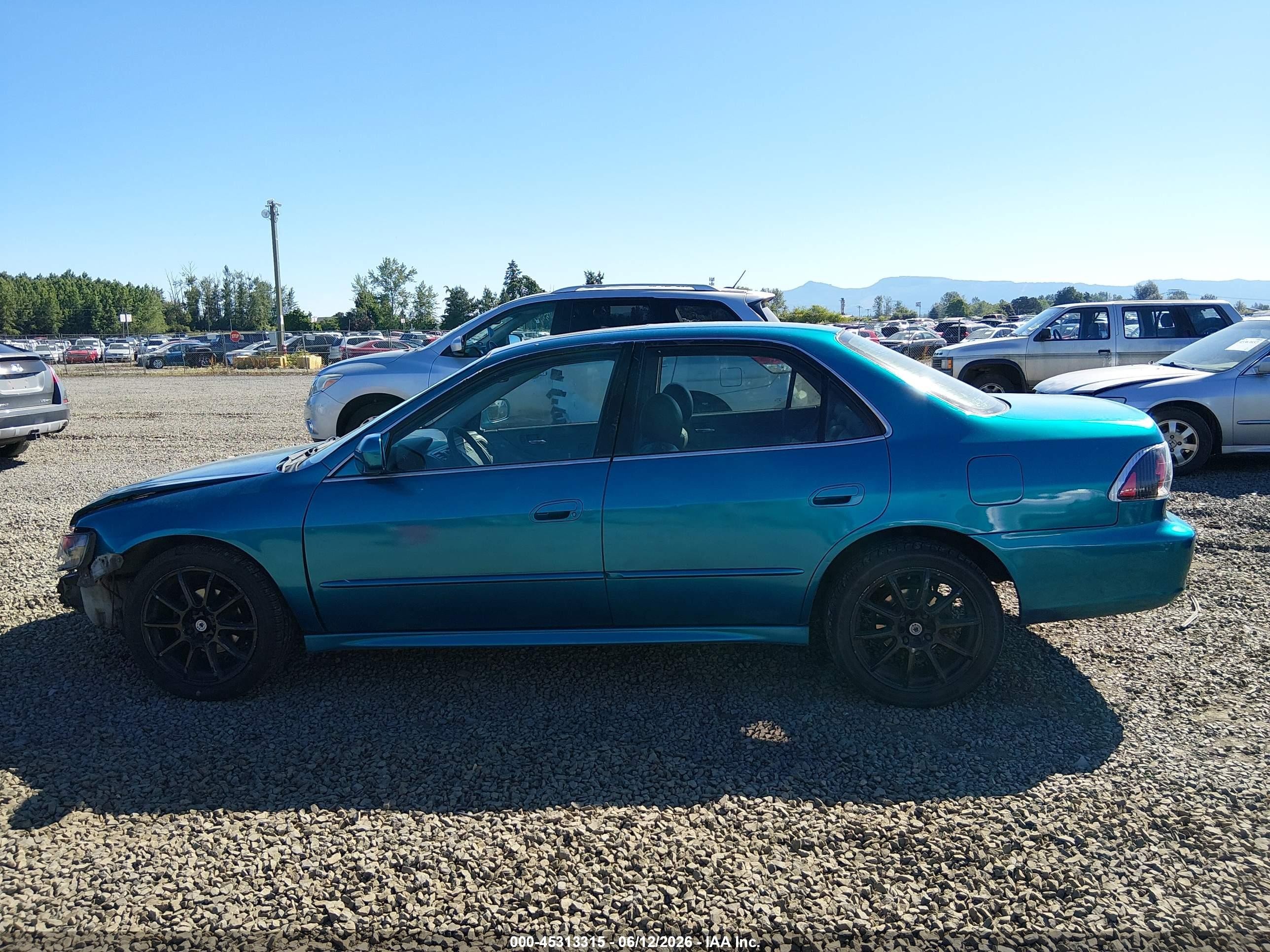 2001 Honda Accord 2.3 Ex Blue vin: 1HGCG65821A042368