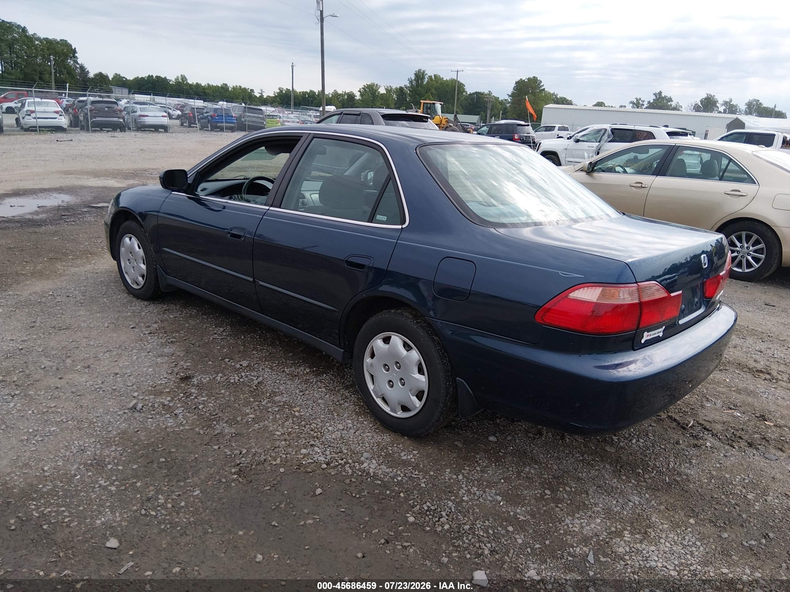 2000 Honda Accord 2.3 Lx Blue vin: 1HGCG6650YA001736