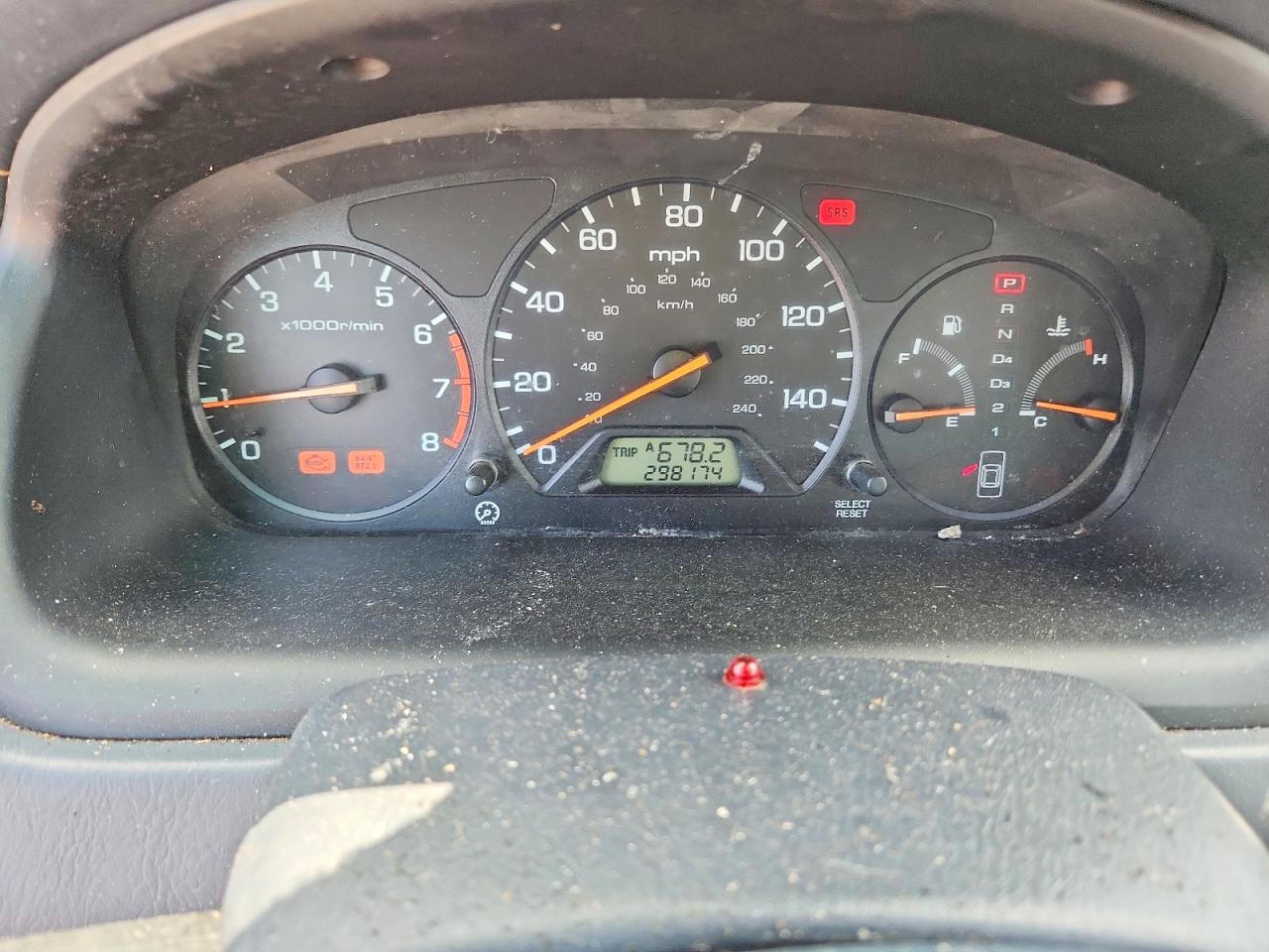 2000 Honda Accord Lx Silver vin: 1HGCG6651YA025575