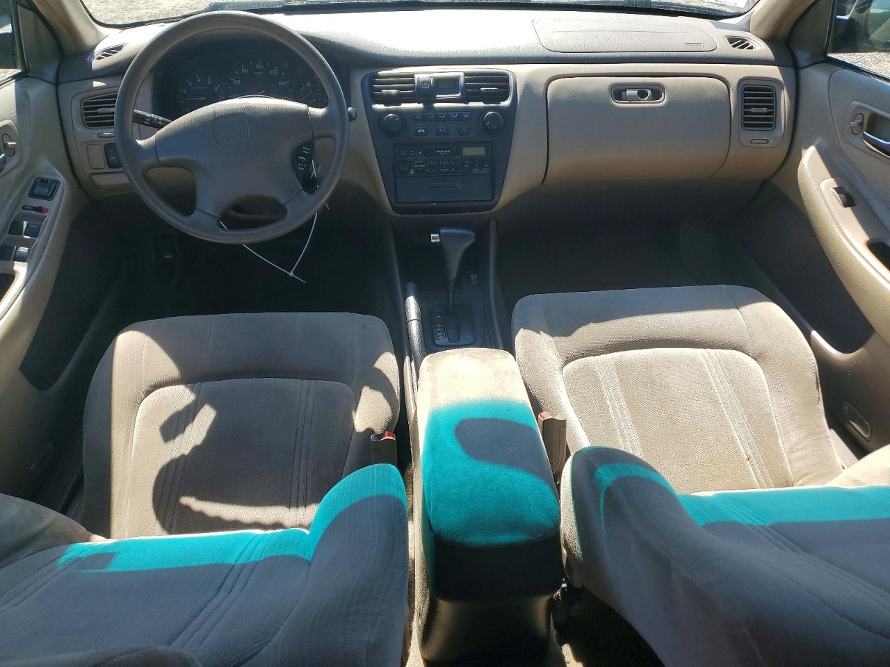 2000 Honda Accord Lx Green vin: 1HGCG6652YA003438