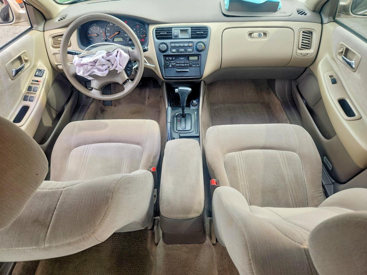 2000 Honda Accord Lx Gold vin: 1HGCG6654YA065844