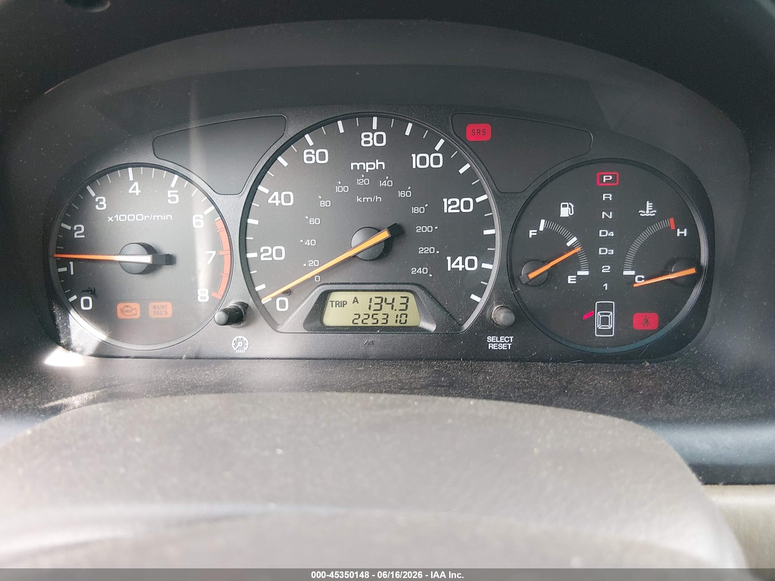 2000 Honda Accord 2.3 Lx Gold vin: 1HGCG6655YA132385