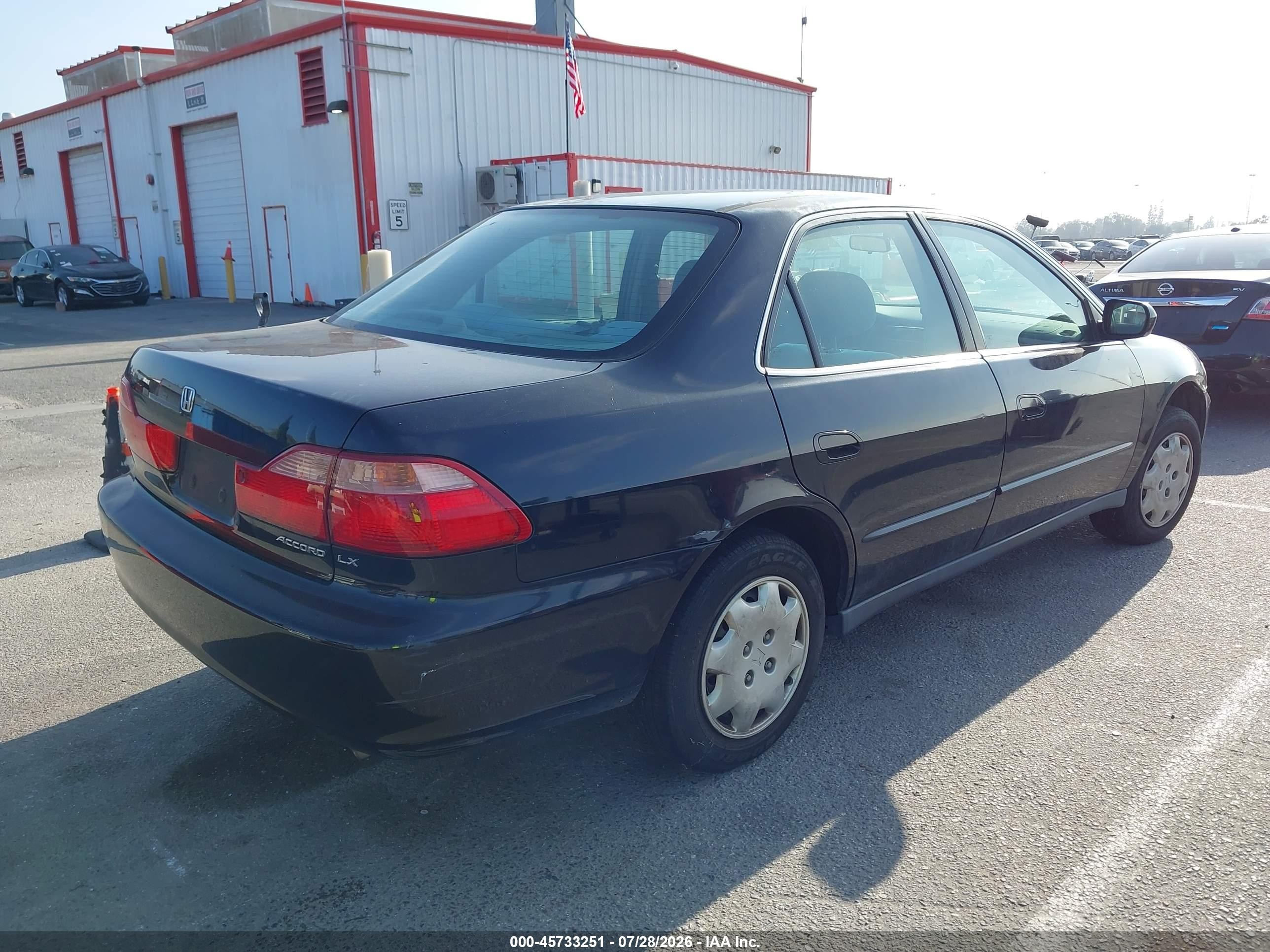 2000 Honda Accord 2.3 Lx Black vin: 1HGCG6655YA151454
