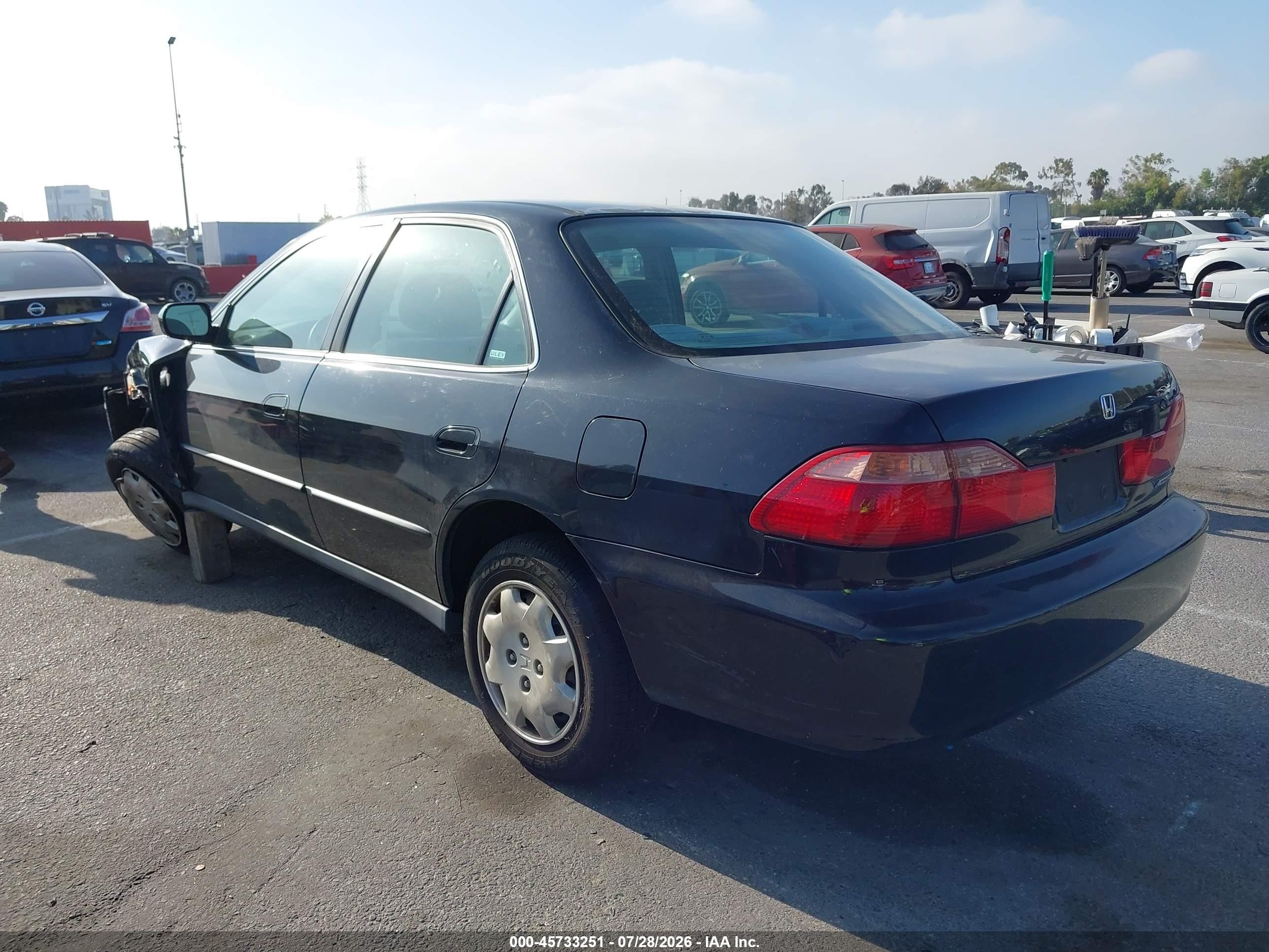 2000 Honda Accord 2.3 Lx Black vin: 1HGCG6655YA151454