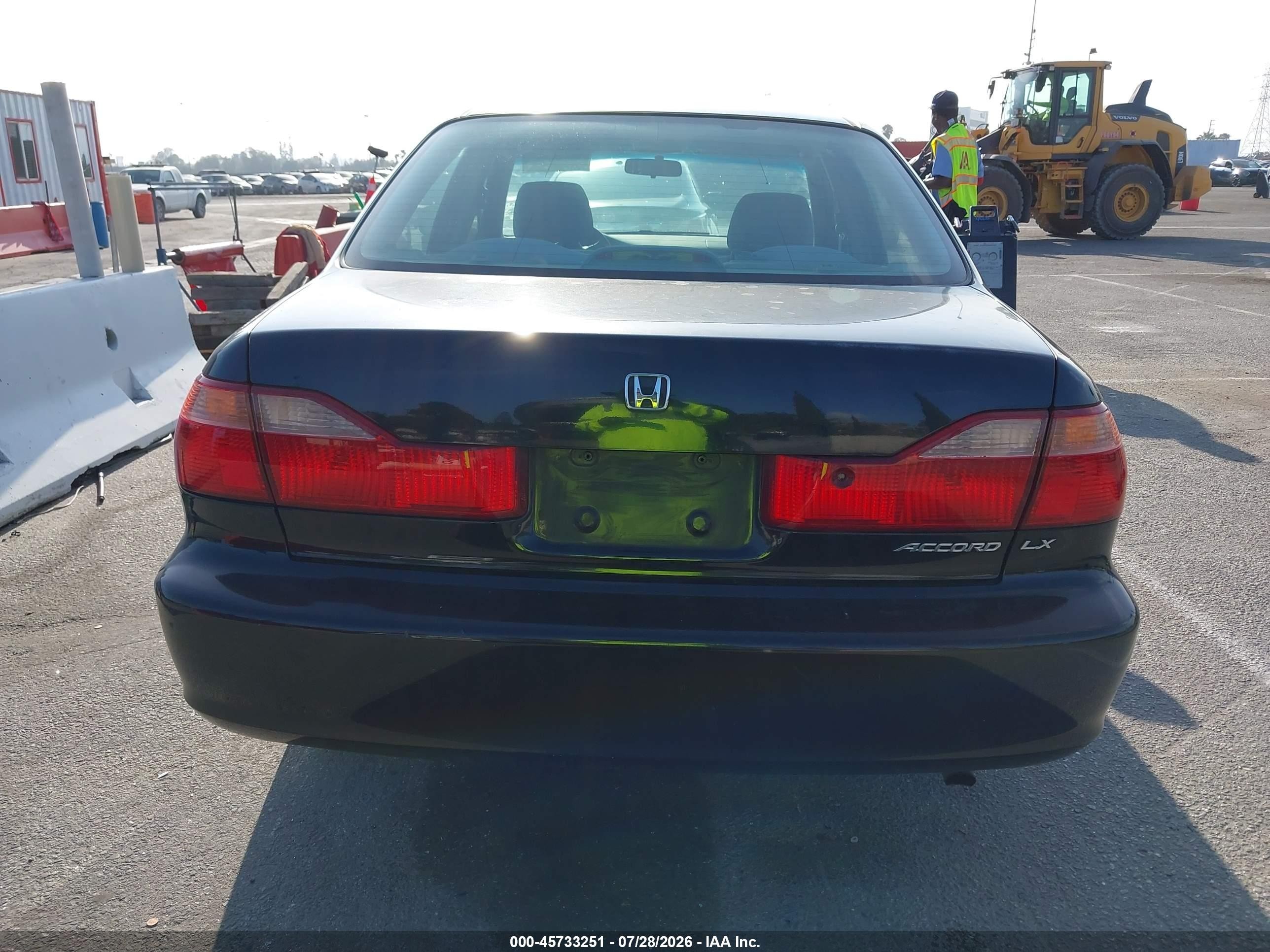 2000 Honda Accord 2.3 Lx Black vin: 1HGCG6655YA151454