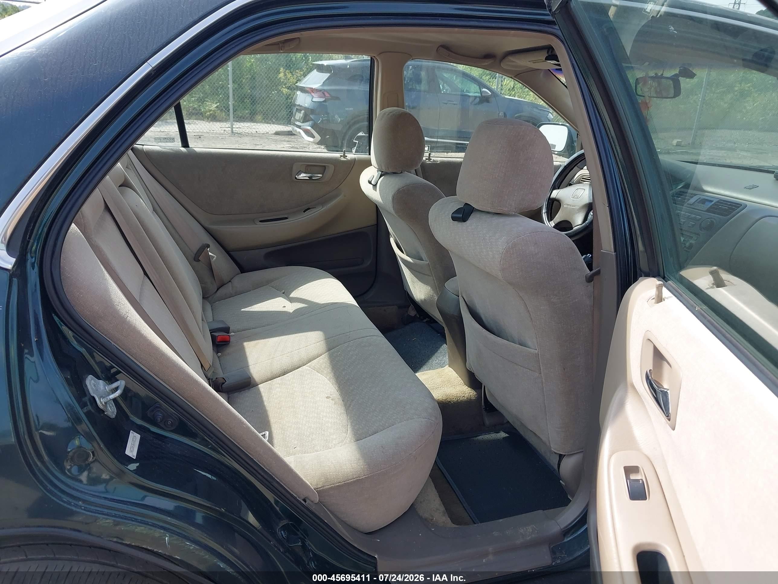 2001 Honda Accord 2.3 Lx Green vin: 1HGCG66561A005134