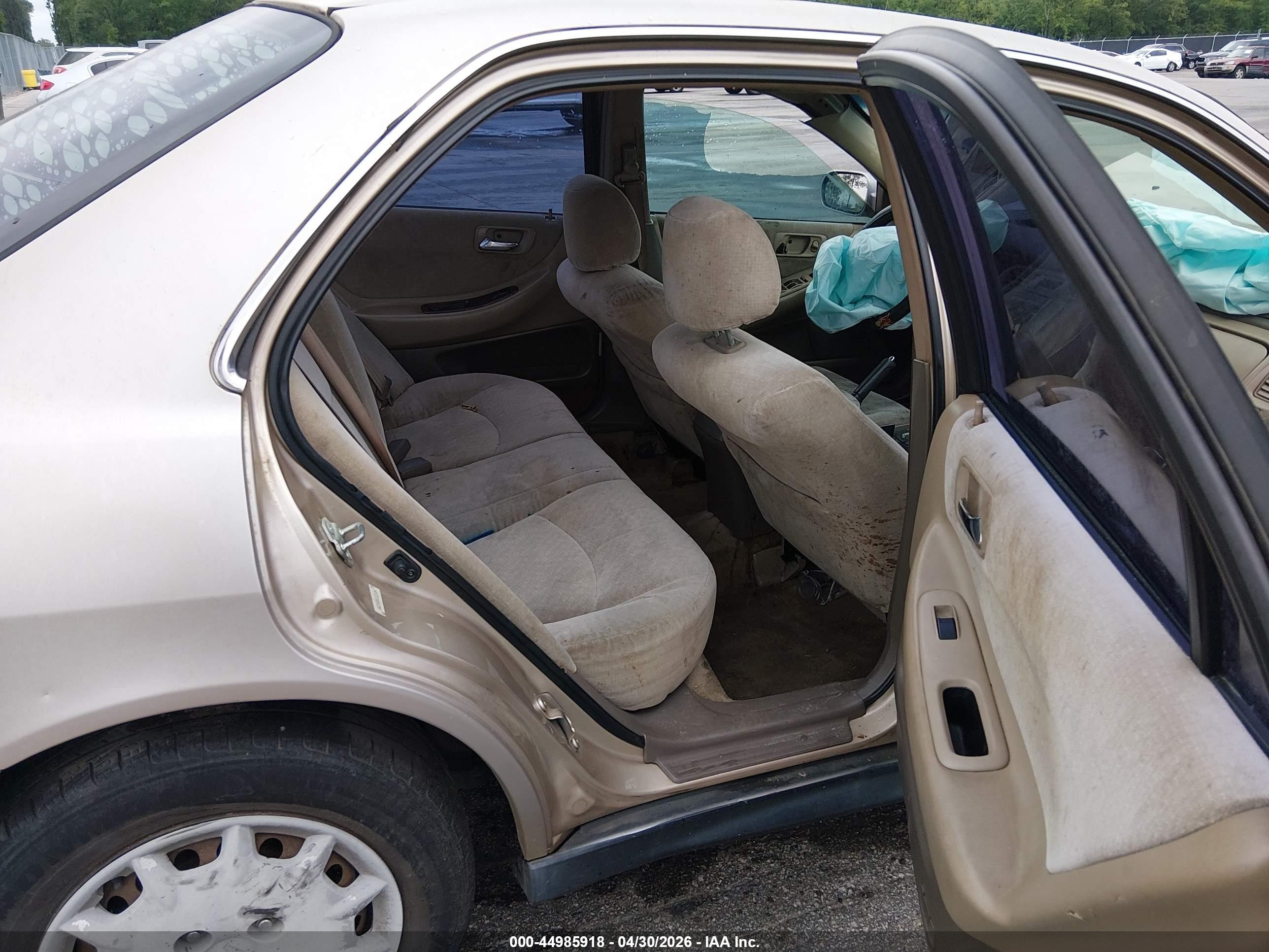 2001 Honda Accord 2.3 Lx Beige vin: 1HGCG66561A122454