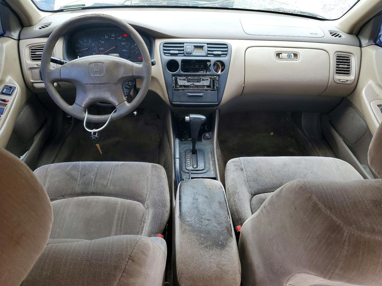 2000 Honda Accord Lx Tan vin: 1HGCG6659YA148220