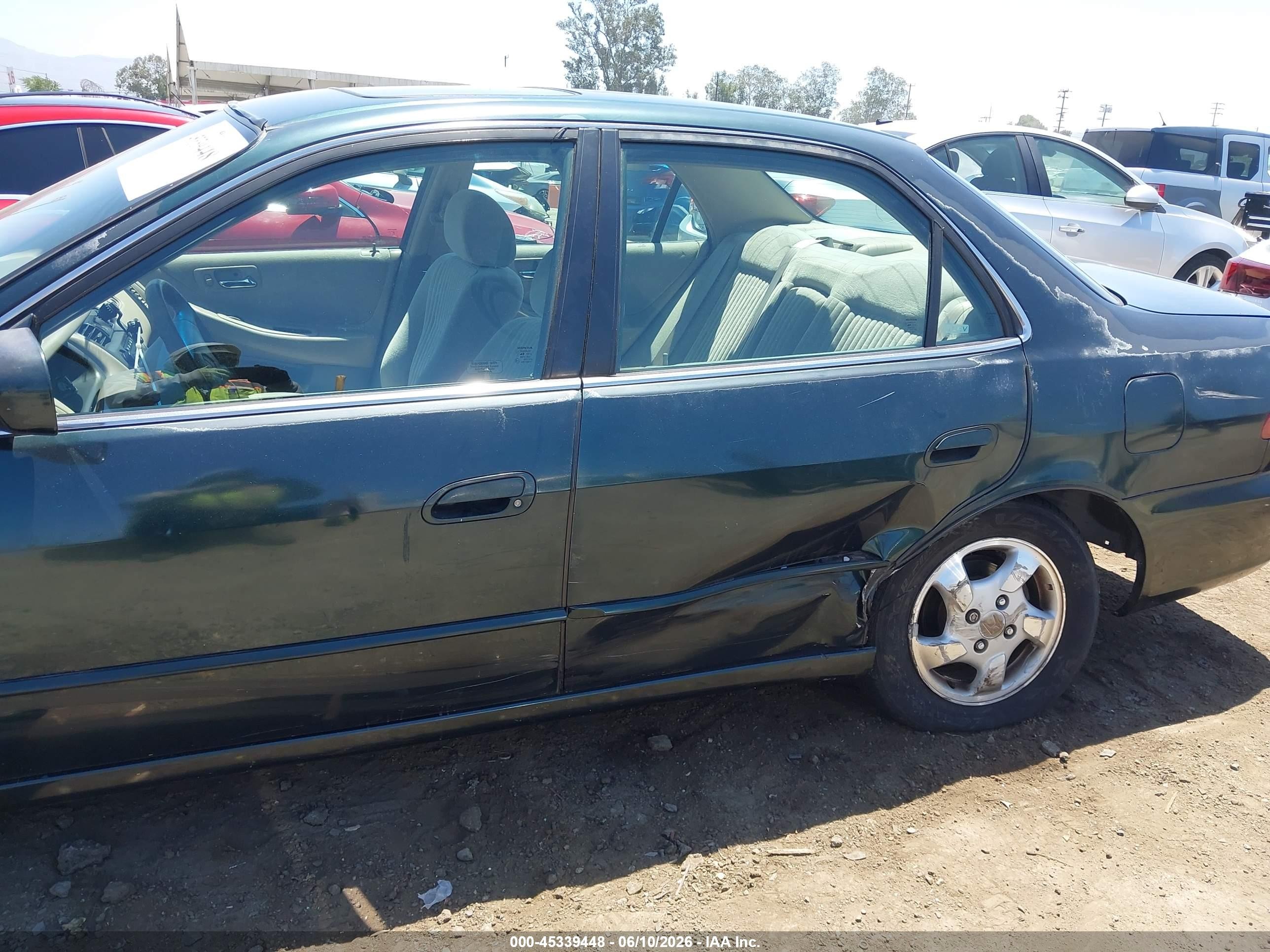 1998 Honda Accord Ex Зеленый vin: 1HGCG6672WA019637