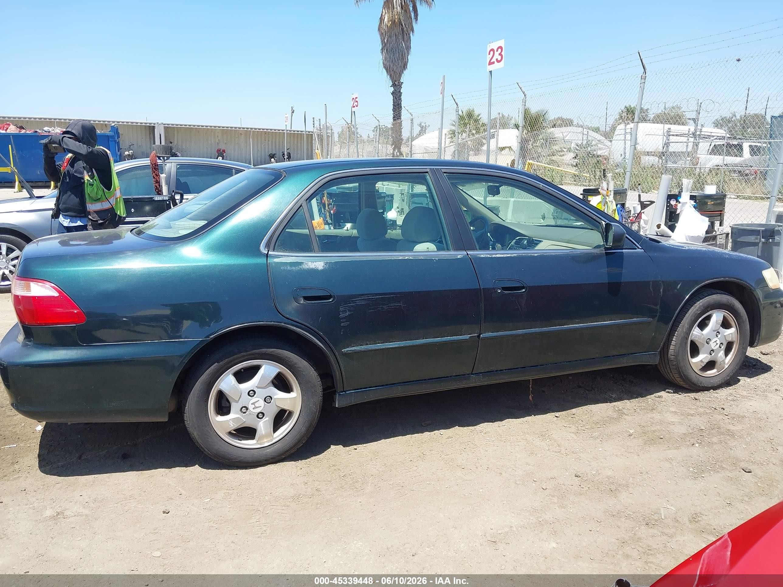1998 Honda Accord Ex Зеленый vin: 1HGCG6672WA019637