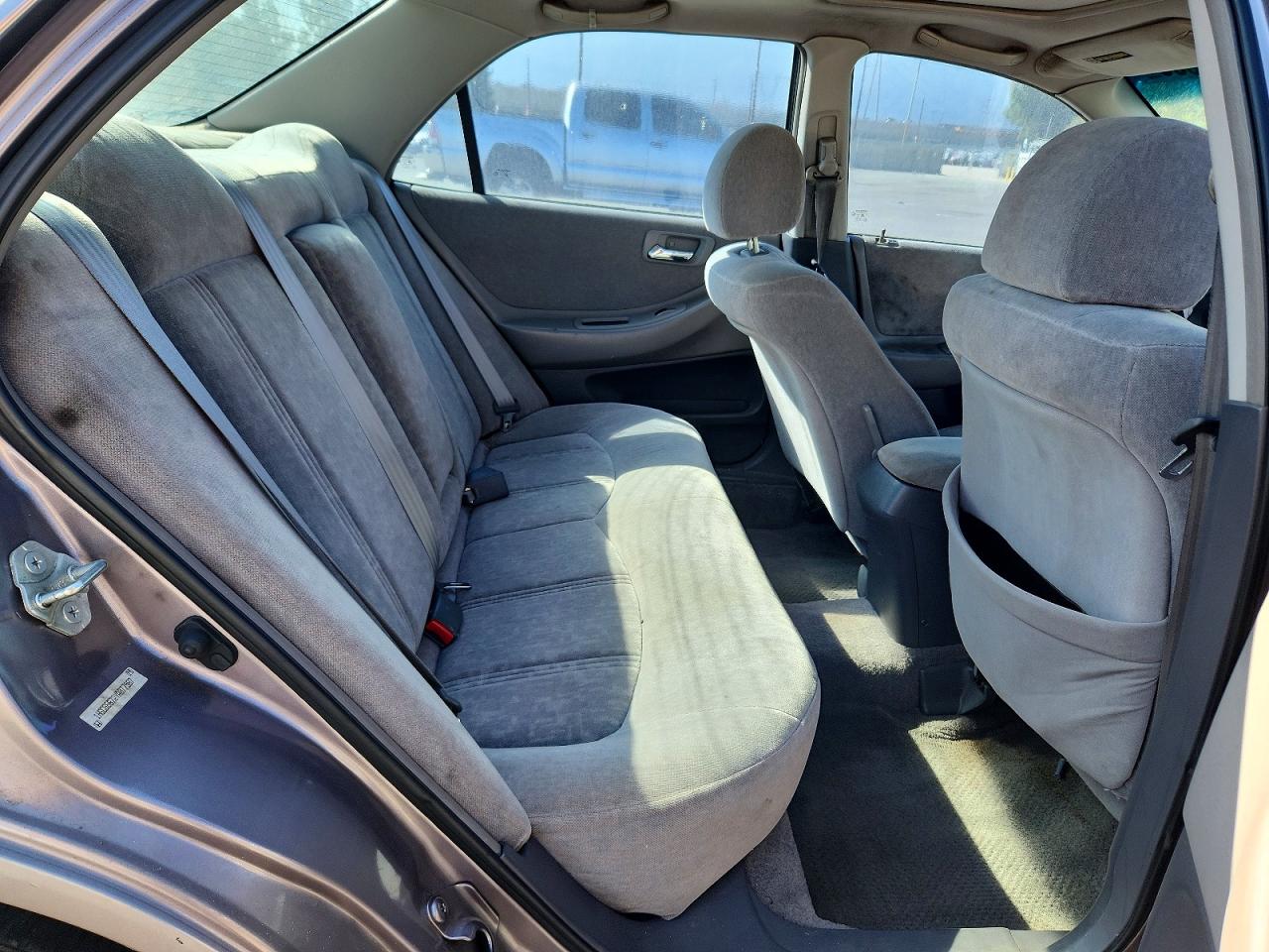 2000 Honda Accord Ex Silver vin: 1HGCG6672YA077587
