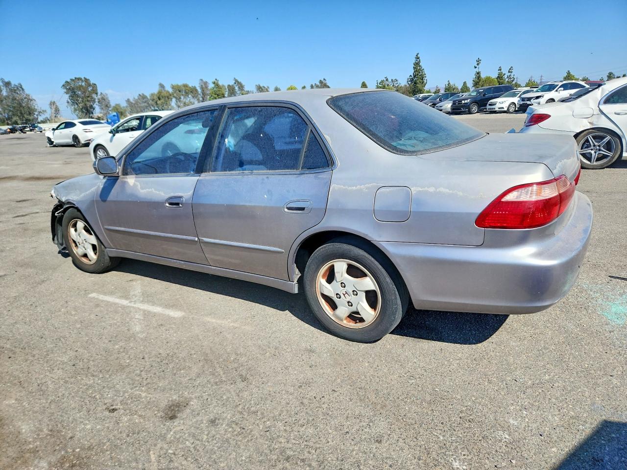 2000 Honda Accord Ex Silver vin: 1HGCG6672YA077587