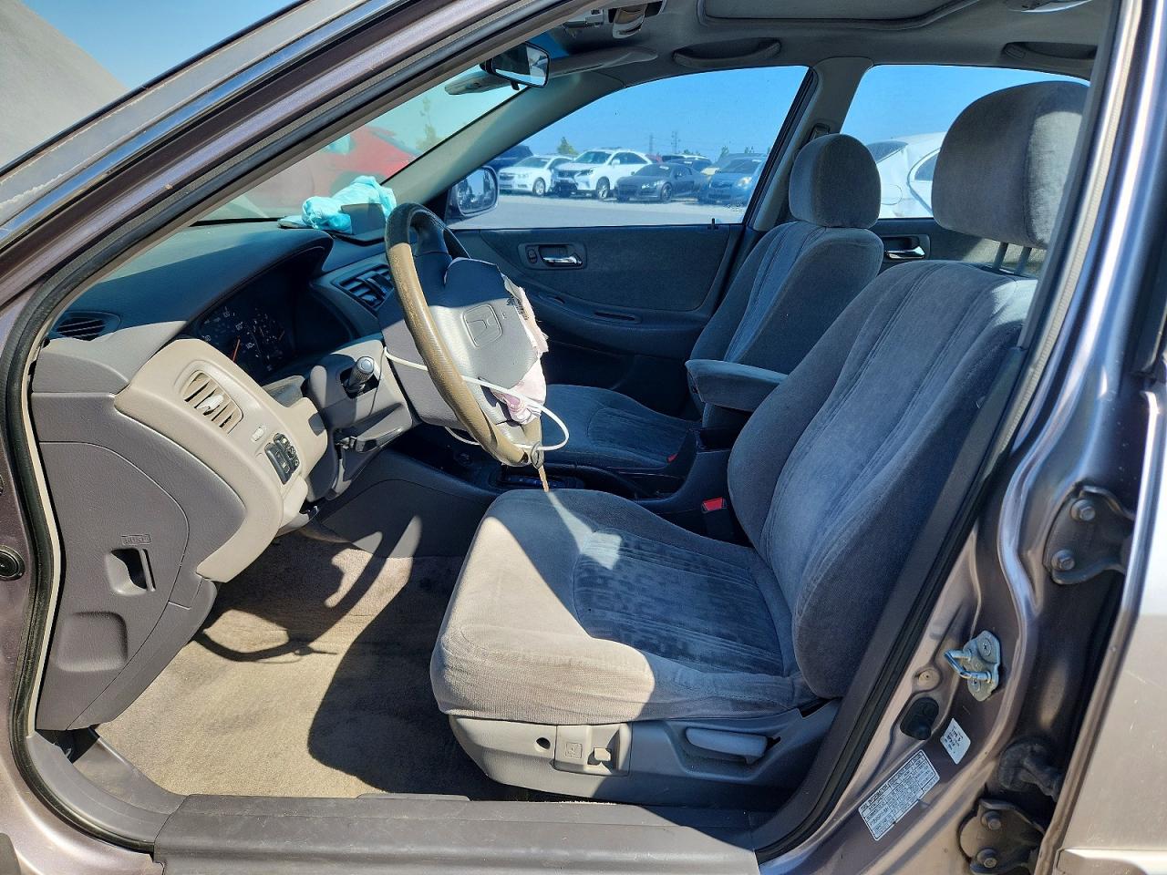 2000 Honda Accord Ex Silver vin: 1HGCG6672YA077587