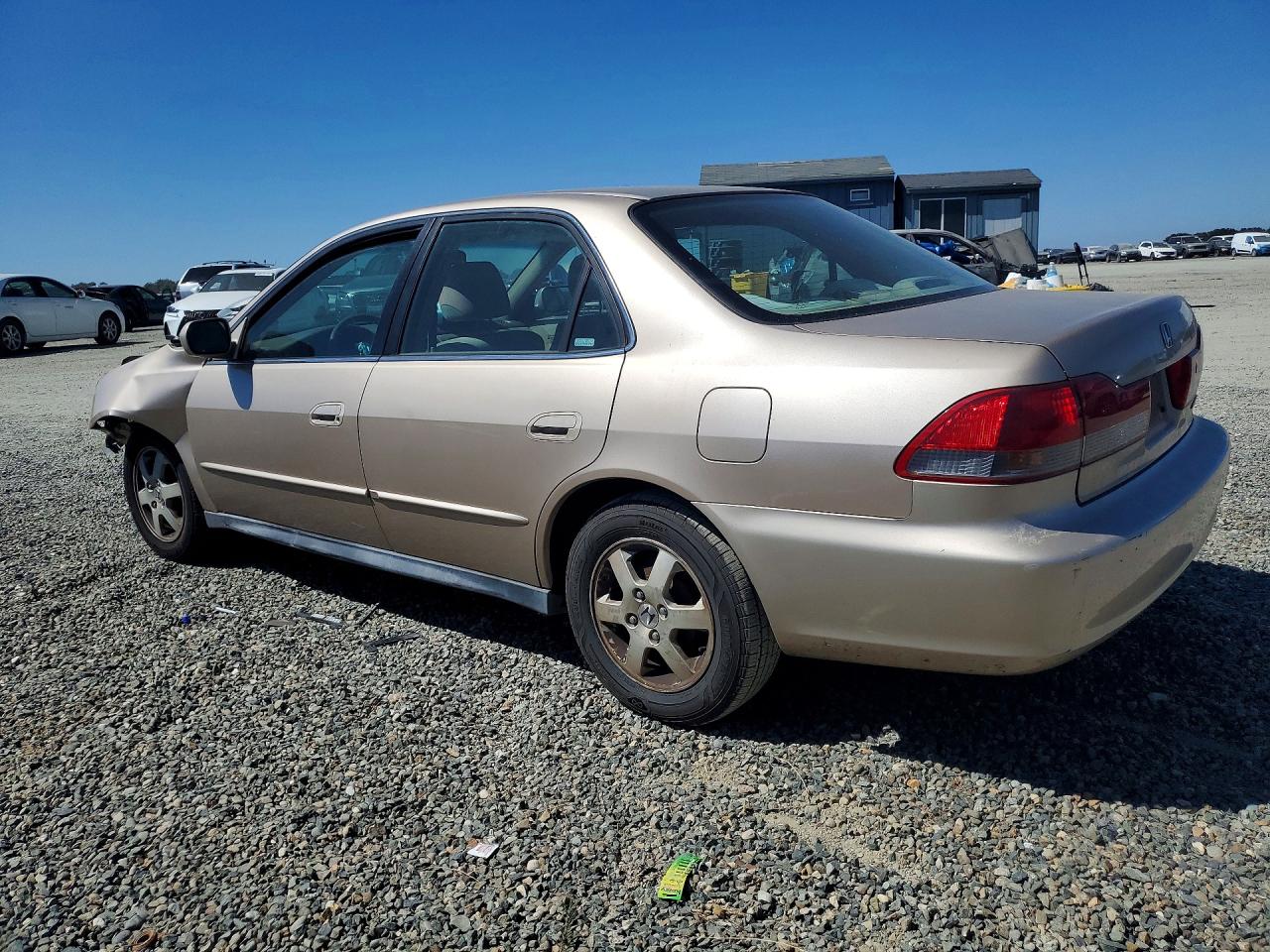 2002 Honda Accord Lx Tan vin: 1HGCG66752A091250