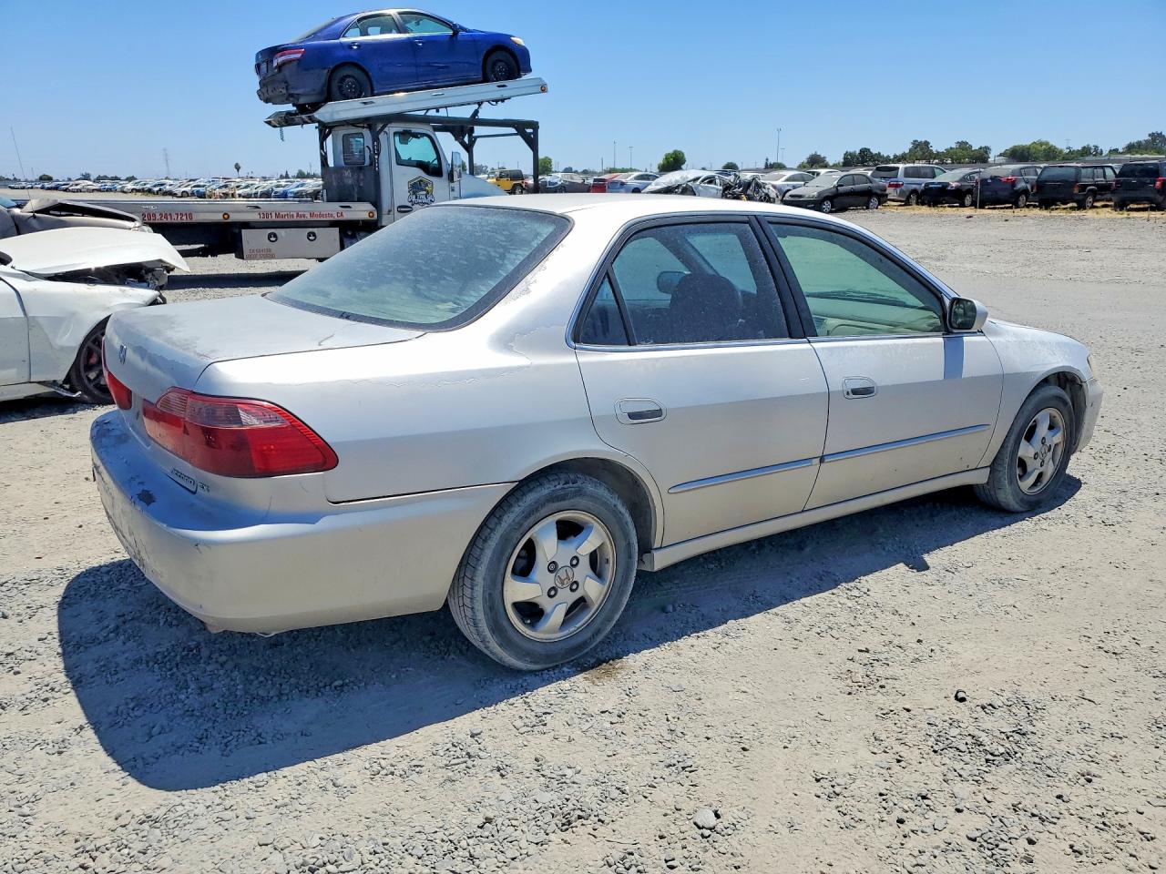 1998 Honda Accord Ex Silver vin: 1HGCG6676WA105873