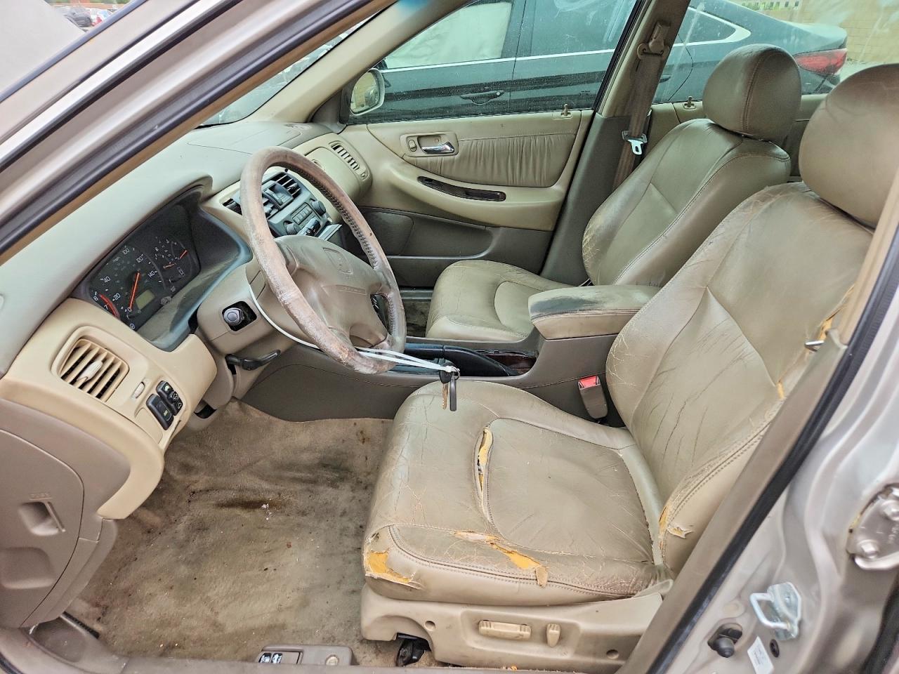 1998 Honda Accord Ex Tan vin: 1HGCG6677WA113416