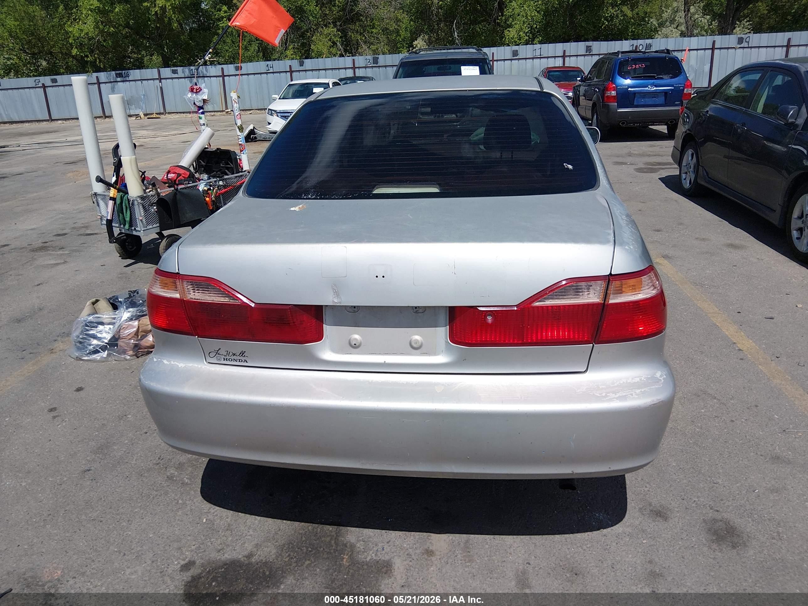 1999 Honda Accord Ex Gold vin: 1HGCG6679XA094708