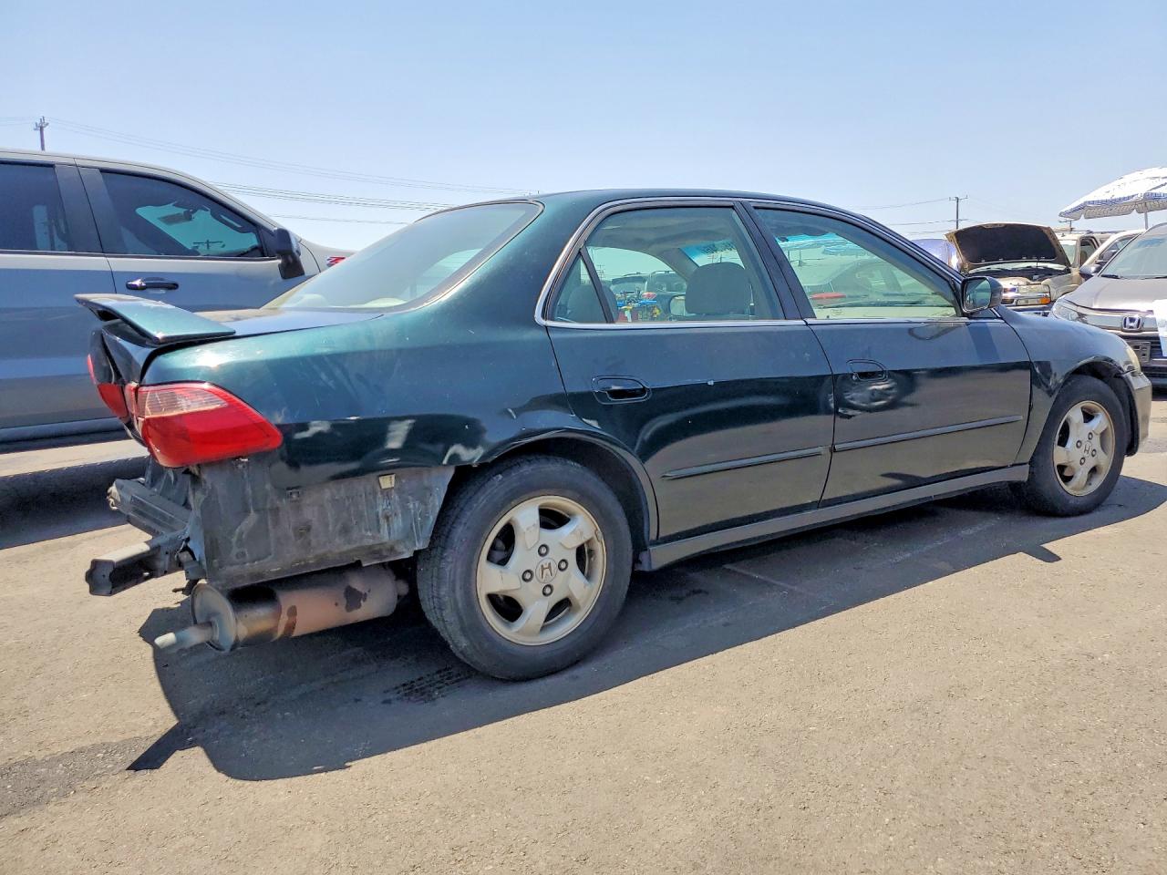 1998 Honda Accord Ex Green vin: 1HGCG667XWA267120