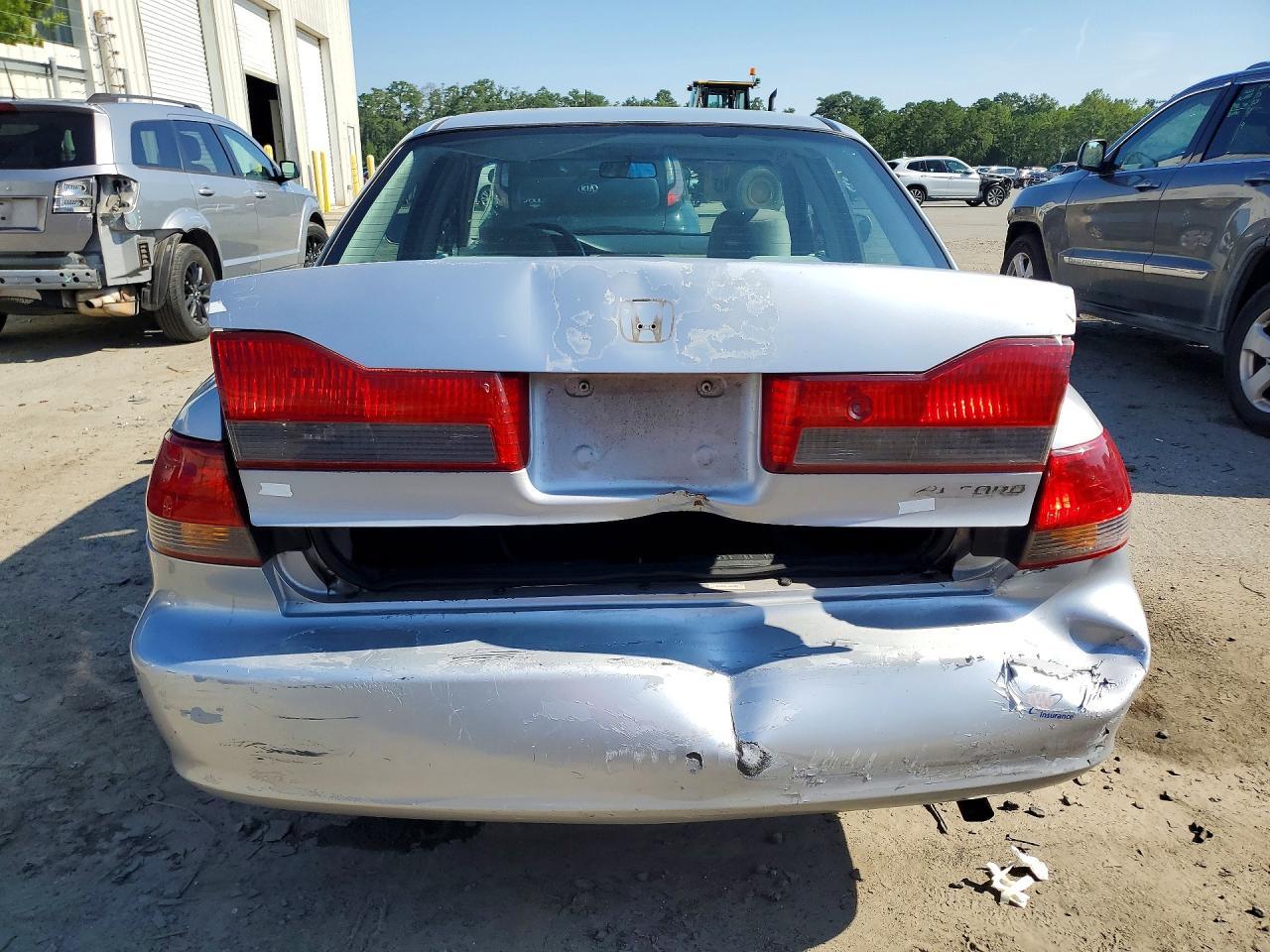 2001 Honda Accord Ex Silver vin: 1HGCG66821A012950