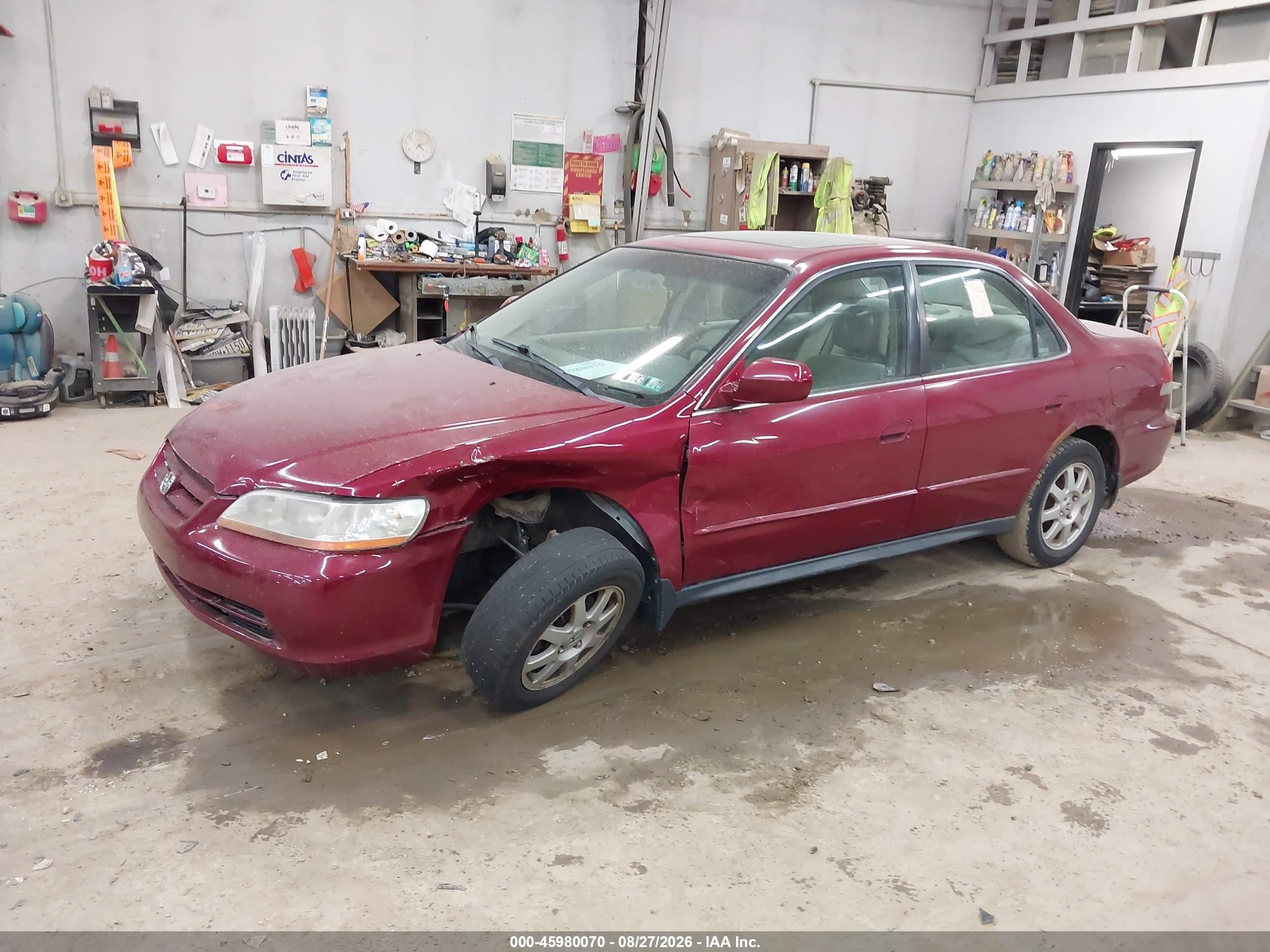 2002 Honda Accord 2.3 Ex/2.3 Se Красный vin: 1HGCG66822A154538