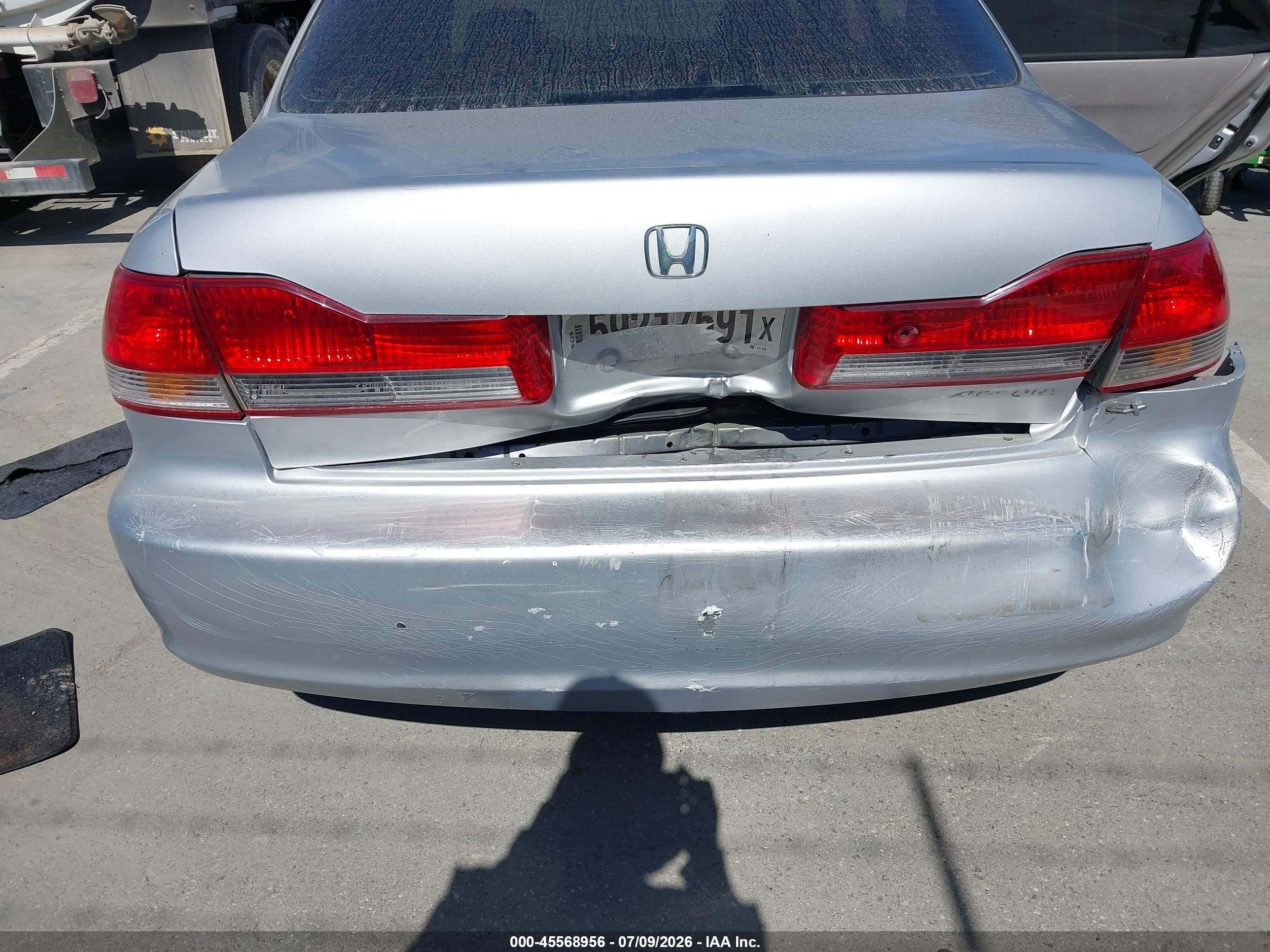 2002 Honda Accord 2.3 Ex/2.3 Se Silver vin: 1HGCG66852A017478
